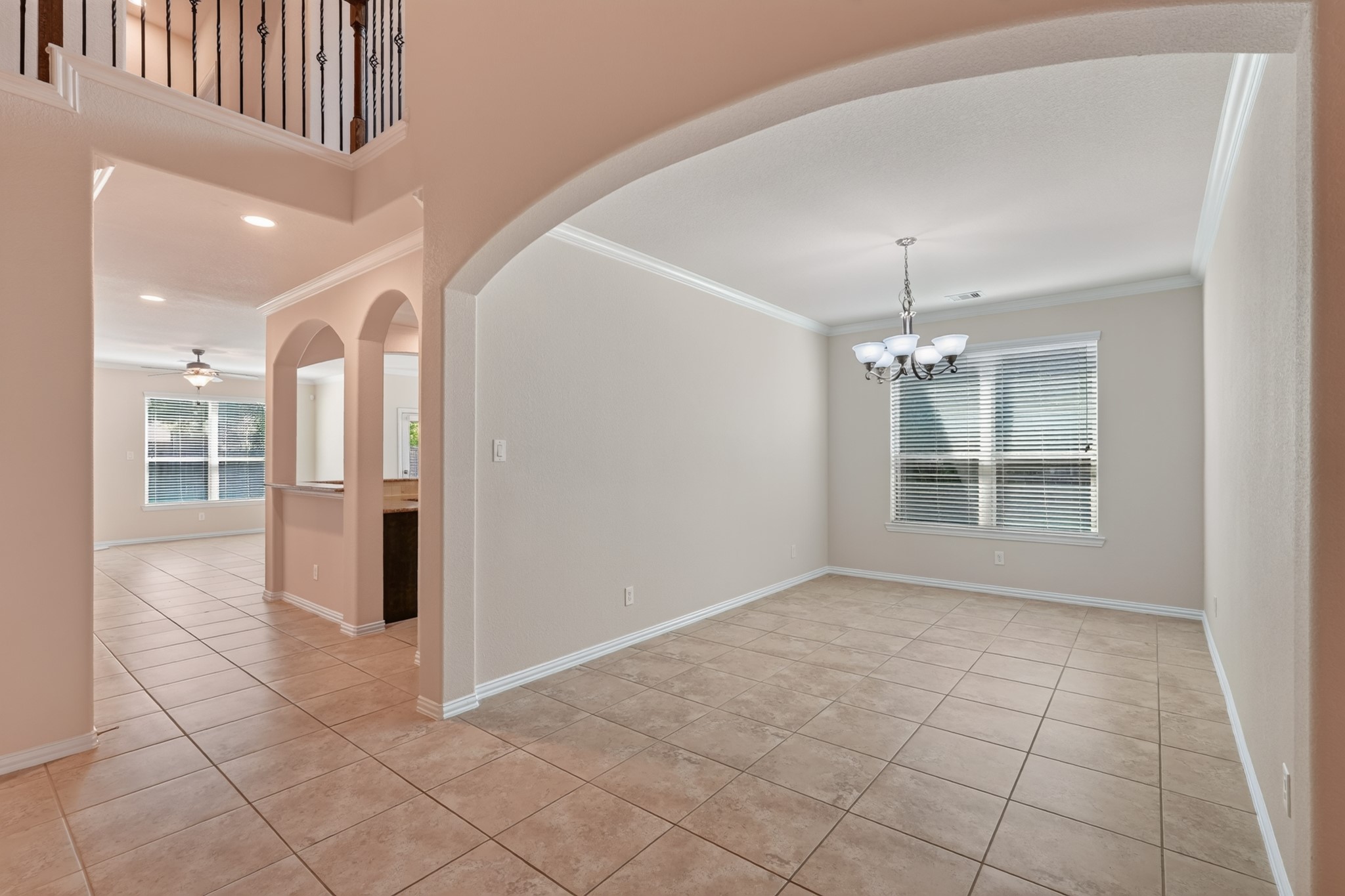 71 Sawbridge Circle Property Photo 8