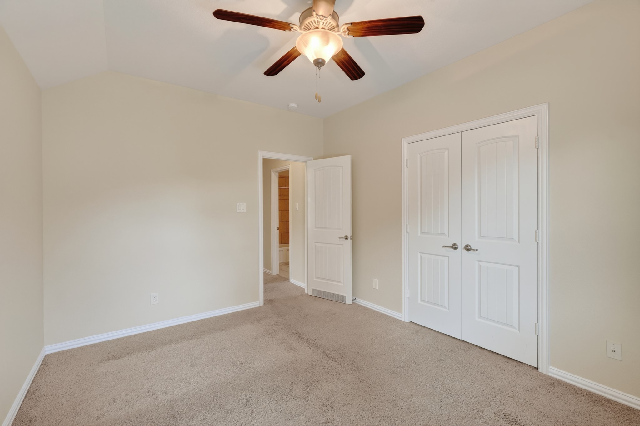 71 Sawbridge Circle Property Photo 35