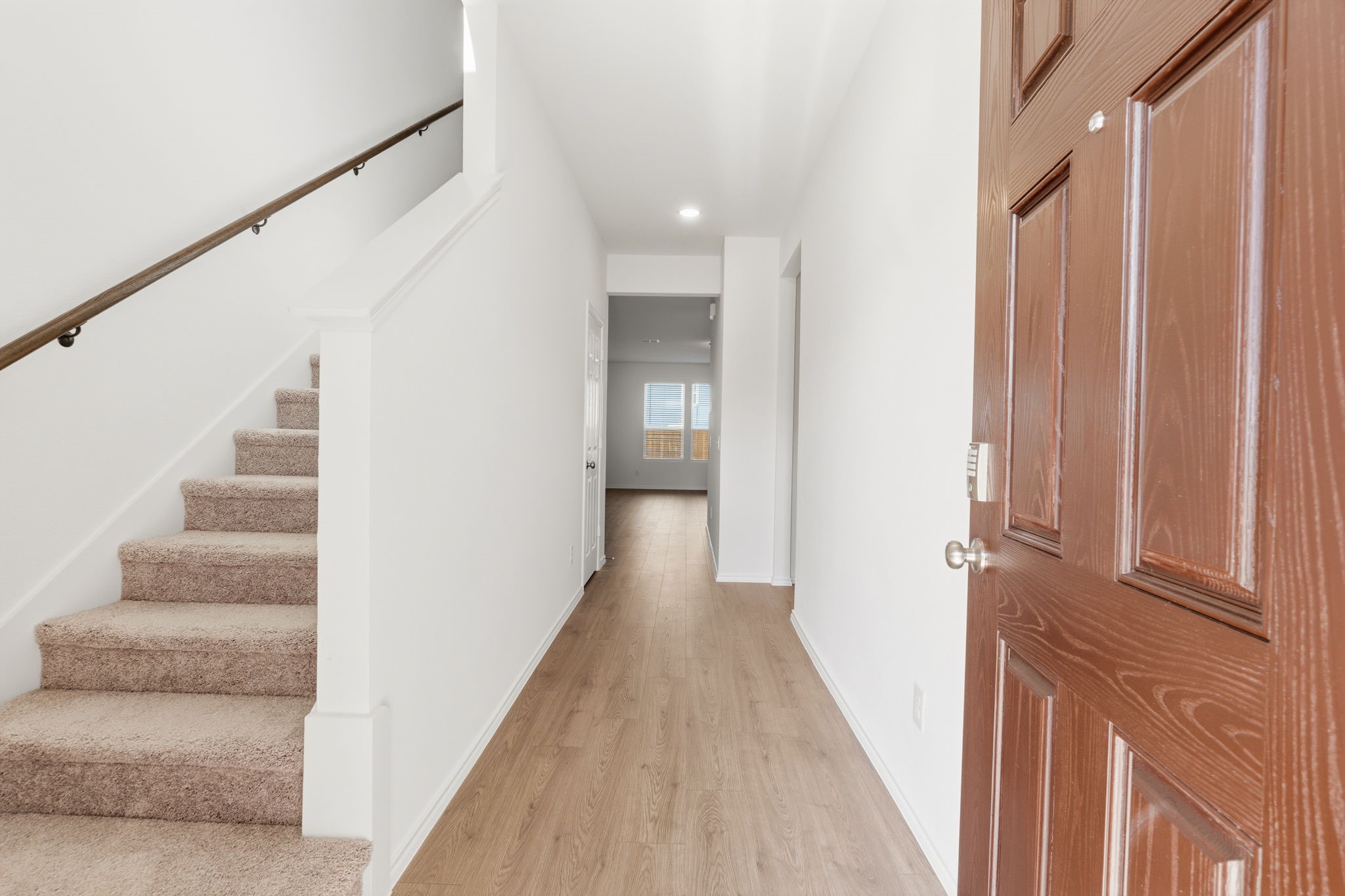 2524 Limerick Drive Property Photo 3