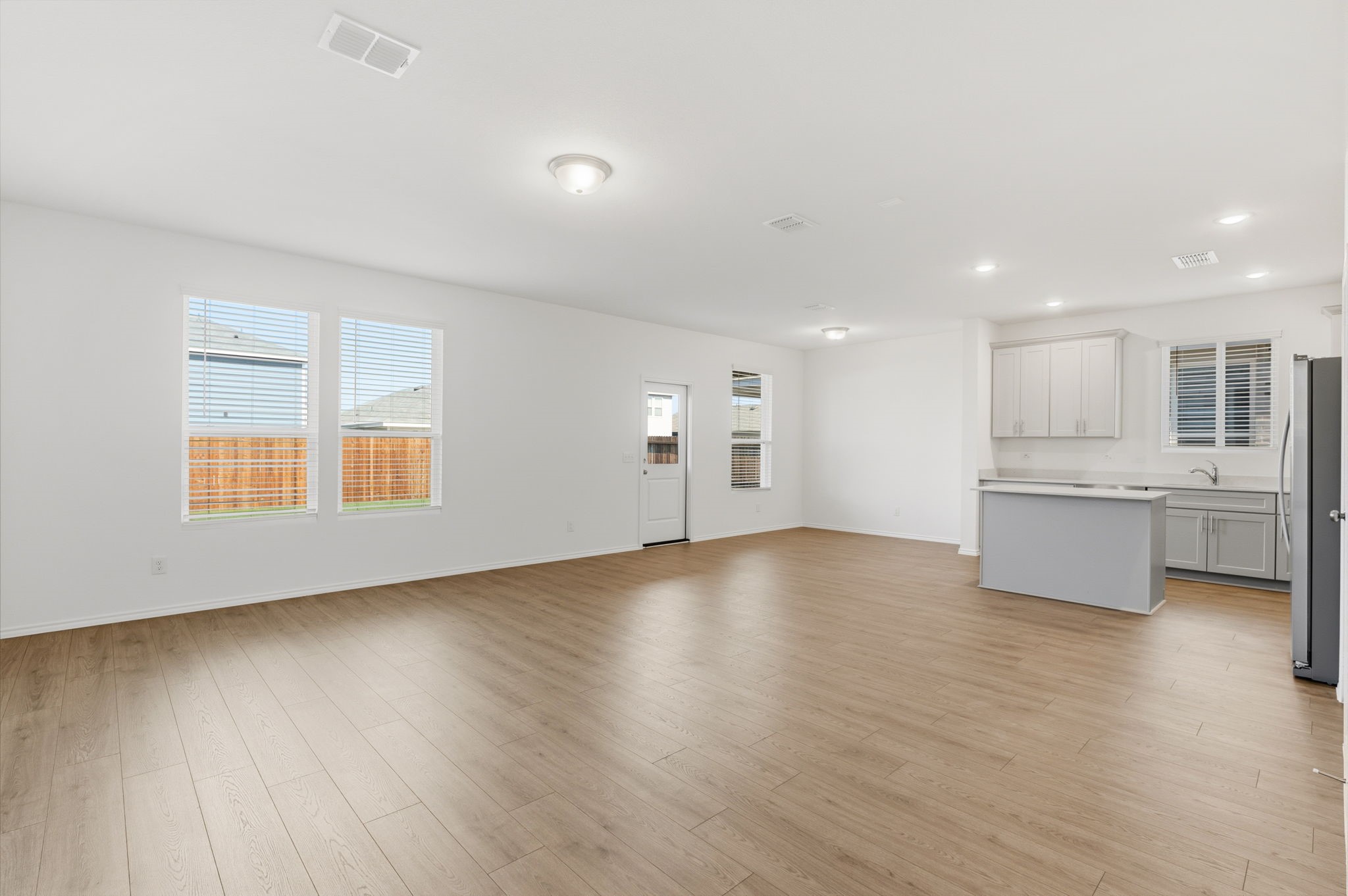 2524 Limerick Drive Property Photo 4