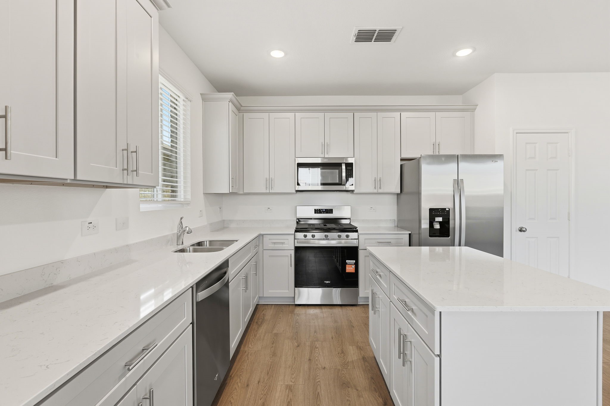 2524 Limerick Drive Property Photo 8