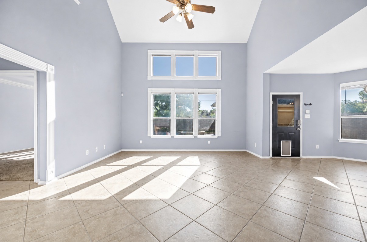 12926 Bedford Falls Drive Property Photo 15