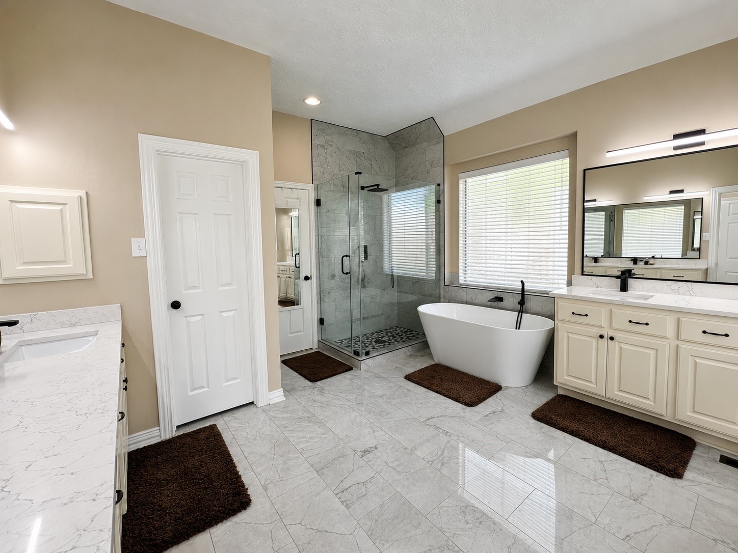 6 Meadow Rose Place Property Photo 14