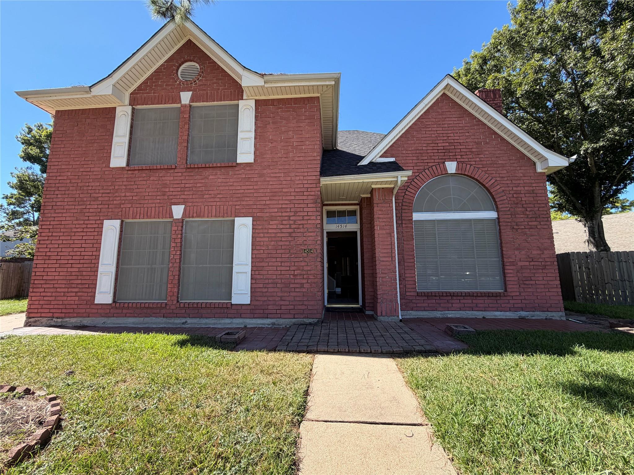 14514 Meeting Lane Property Photo 1