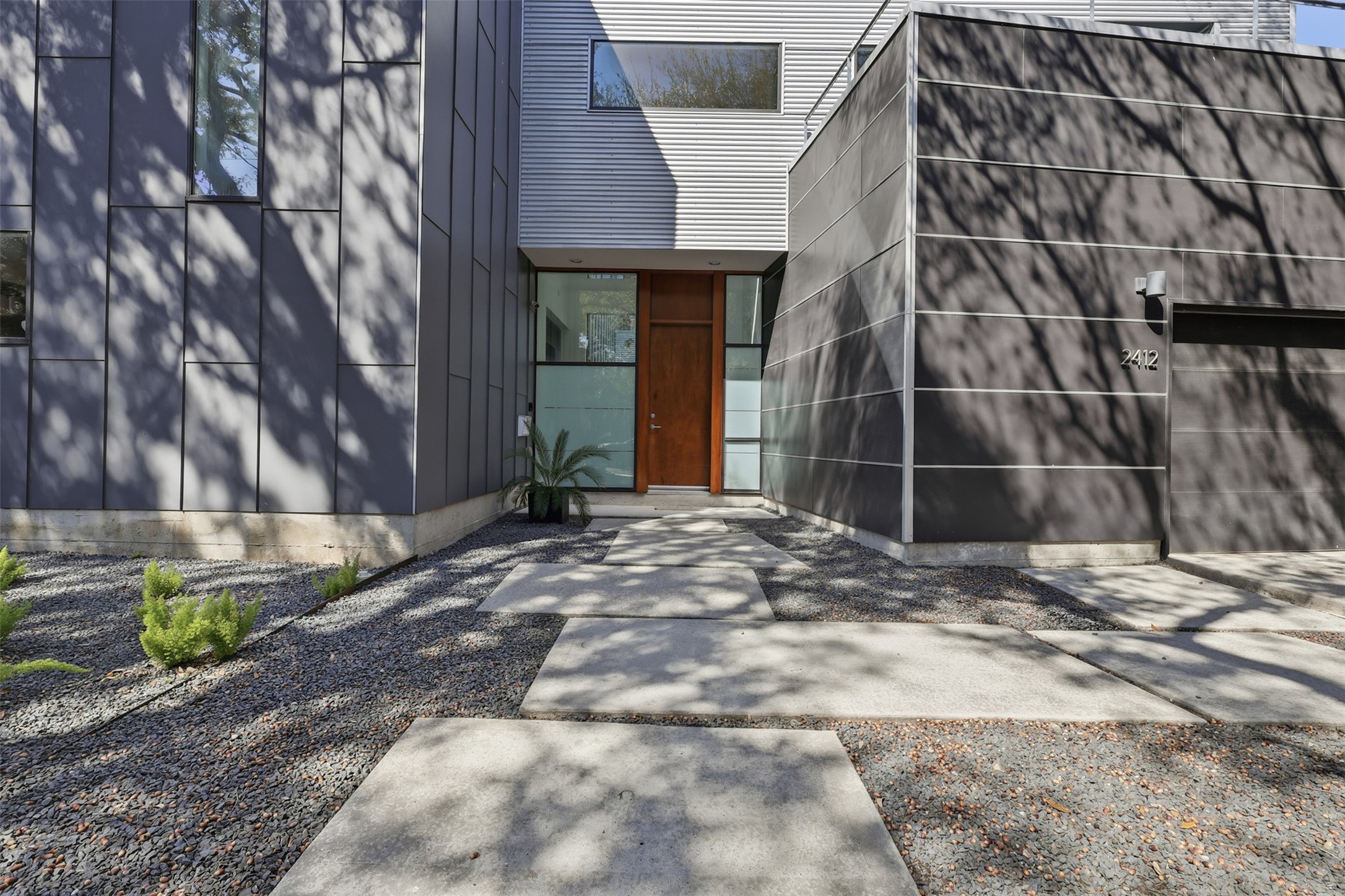2412 Helena Street Property Photo 48
