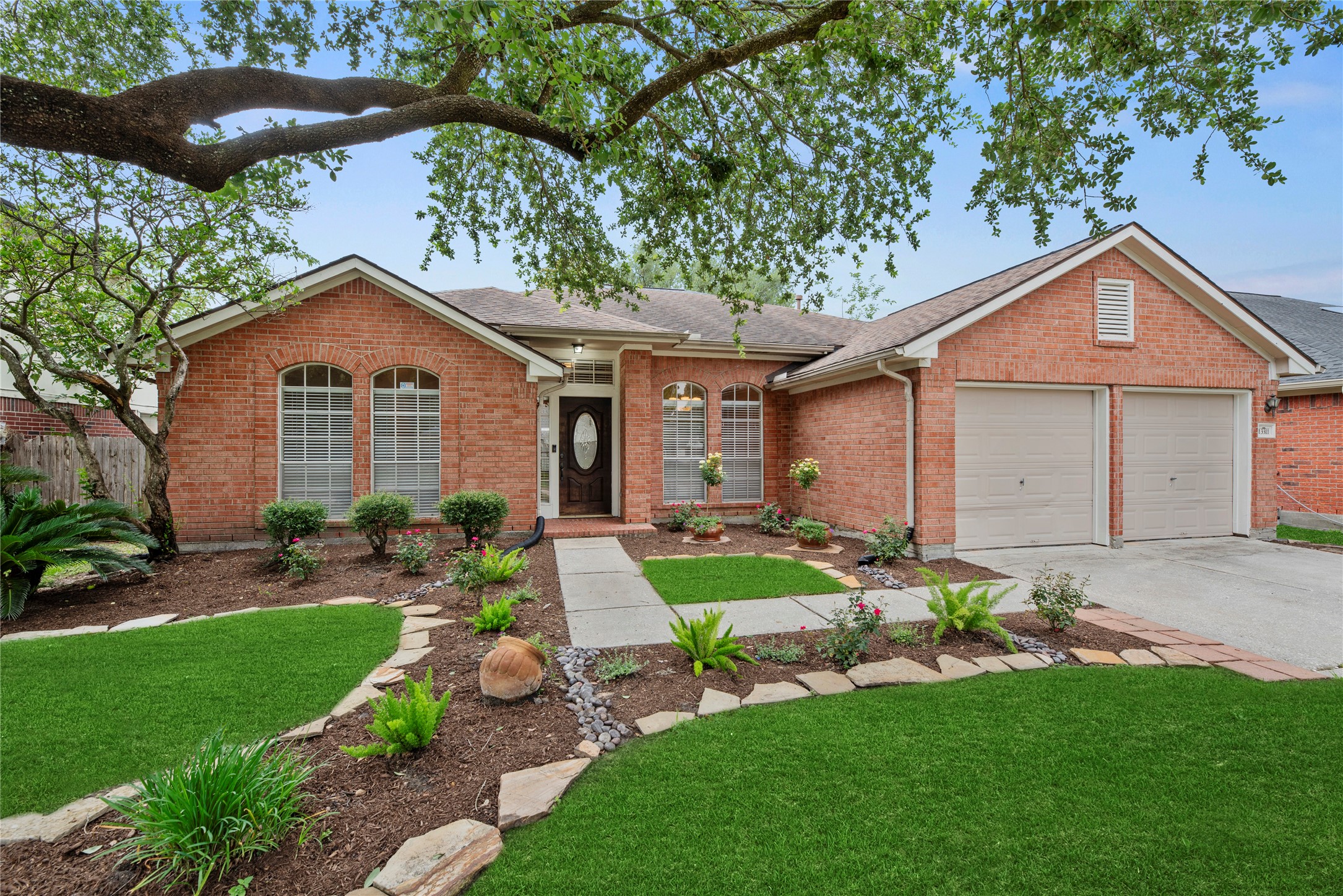 13311 White Oak Landing Boulevard Property Photo 1