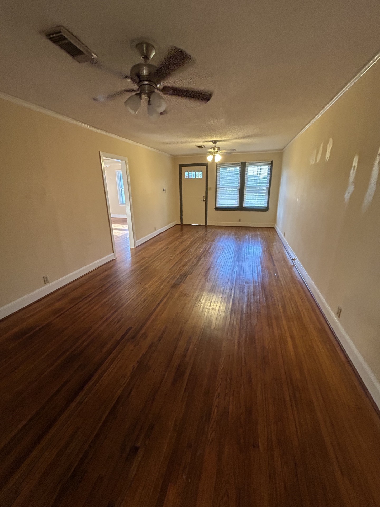 2928 Avenue O 2 Property Photo 3