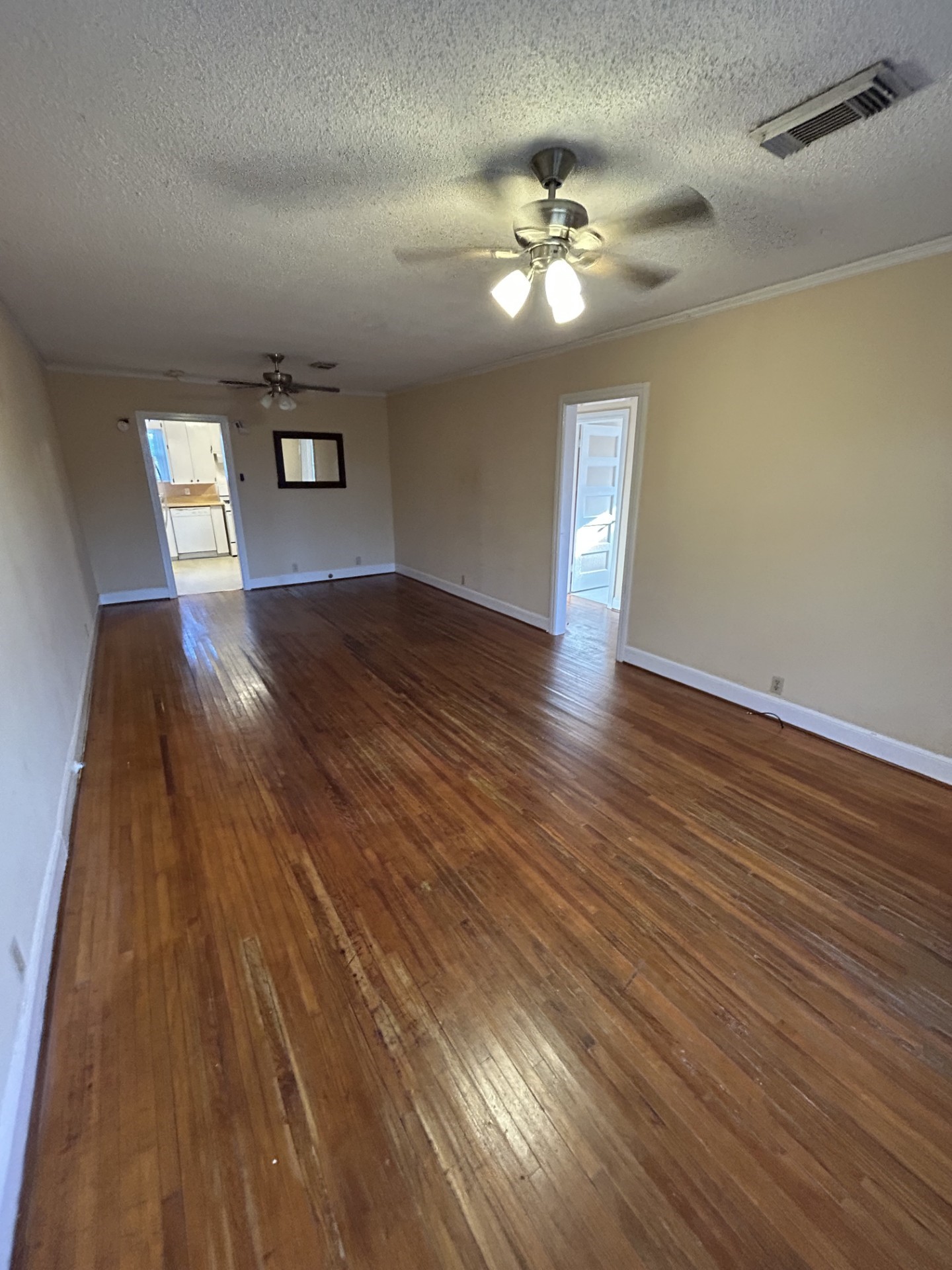 2928 Avenue O 2 Property Photo 4