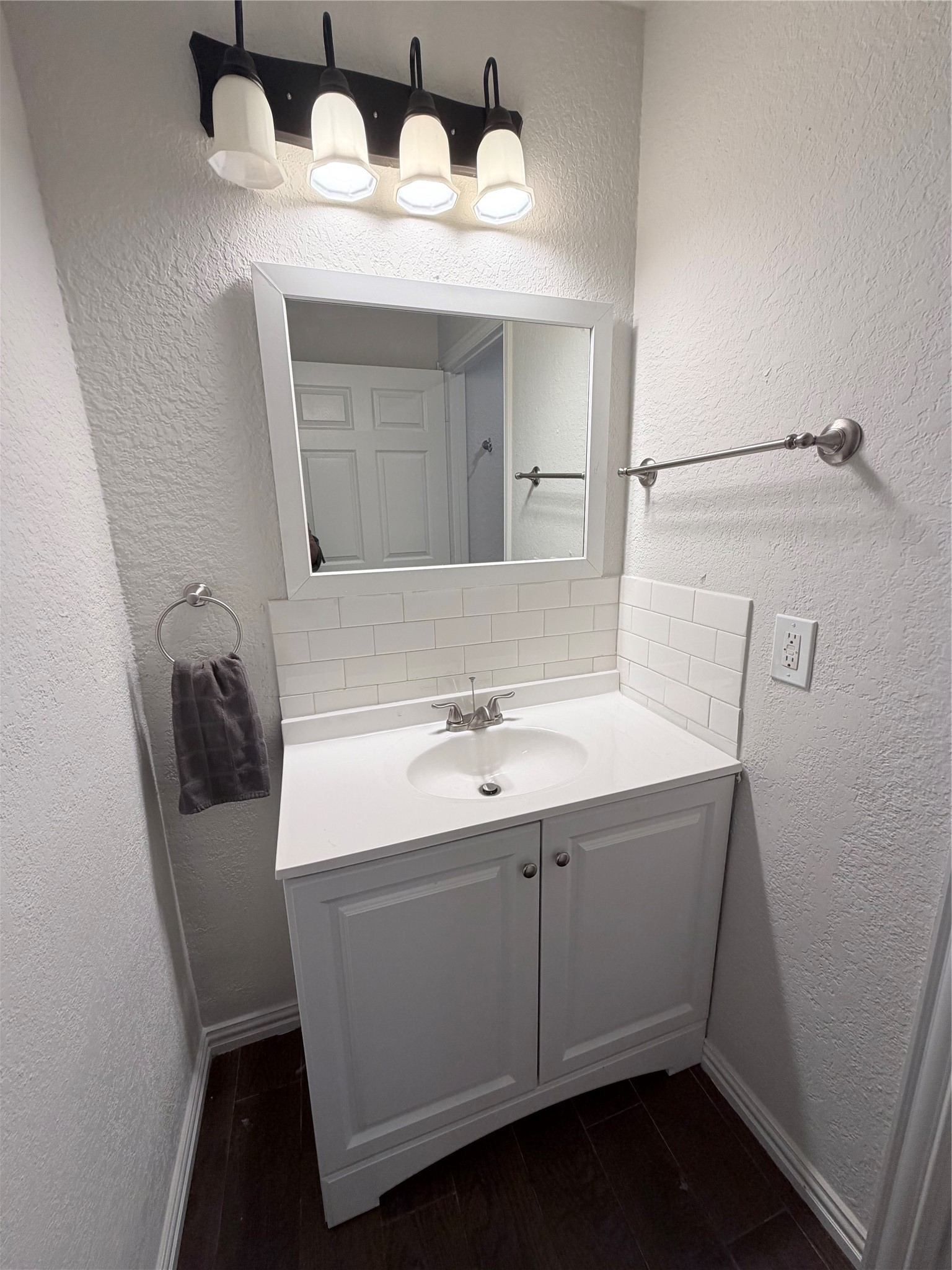 11838 Greenmesa Drive Property Photo 20