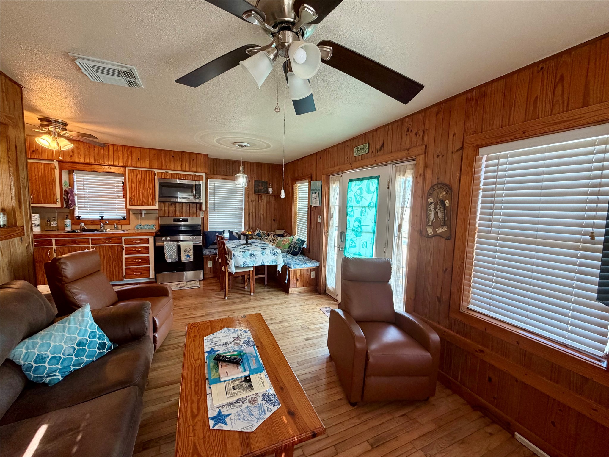 26390 Fm 457 Property Photo 10