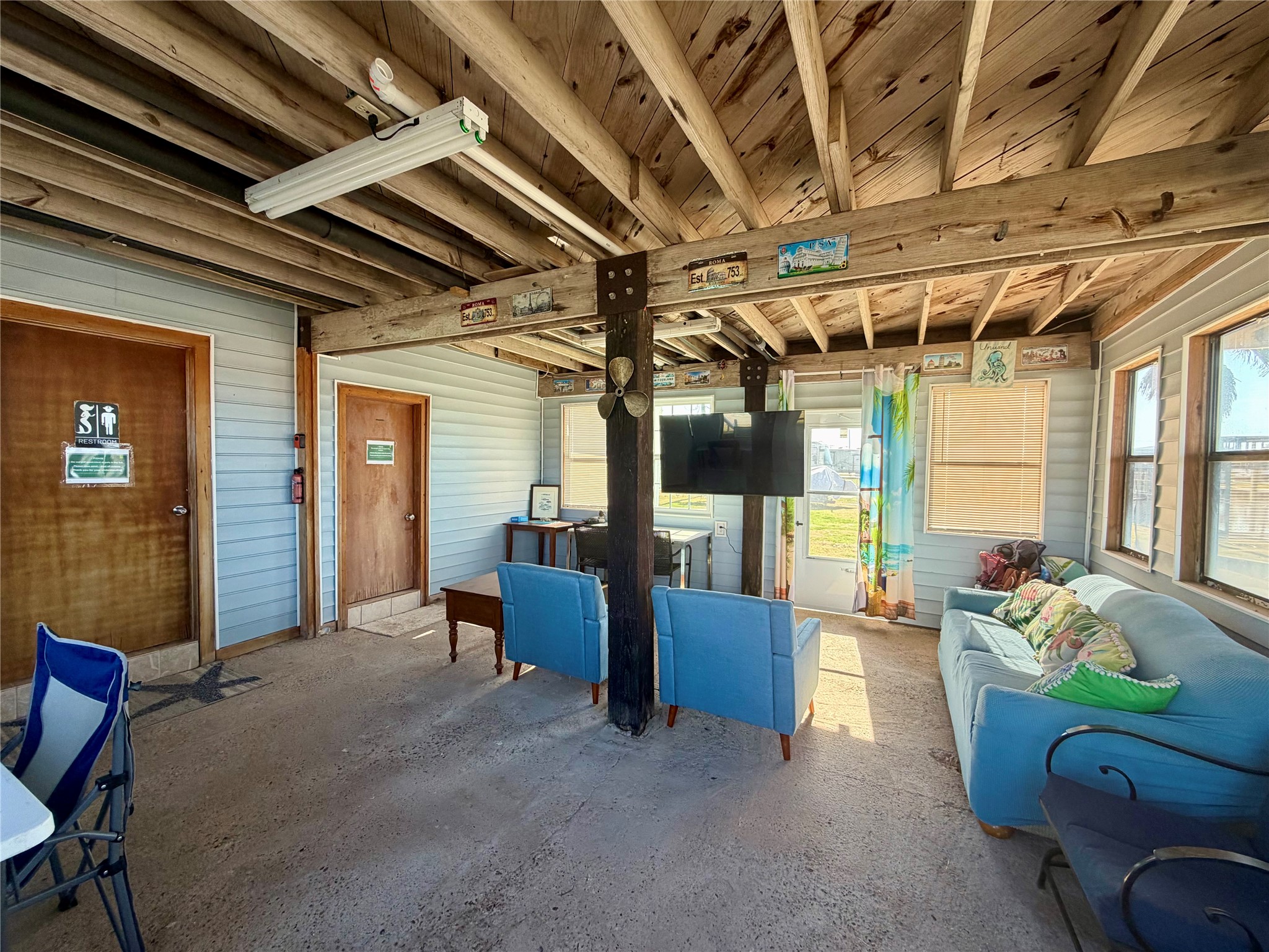26390 Fm 457 Property Photo 16