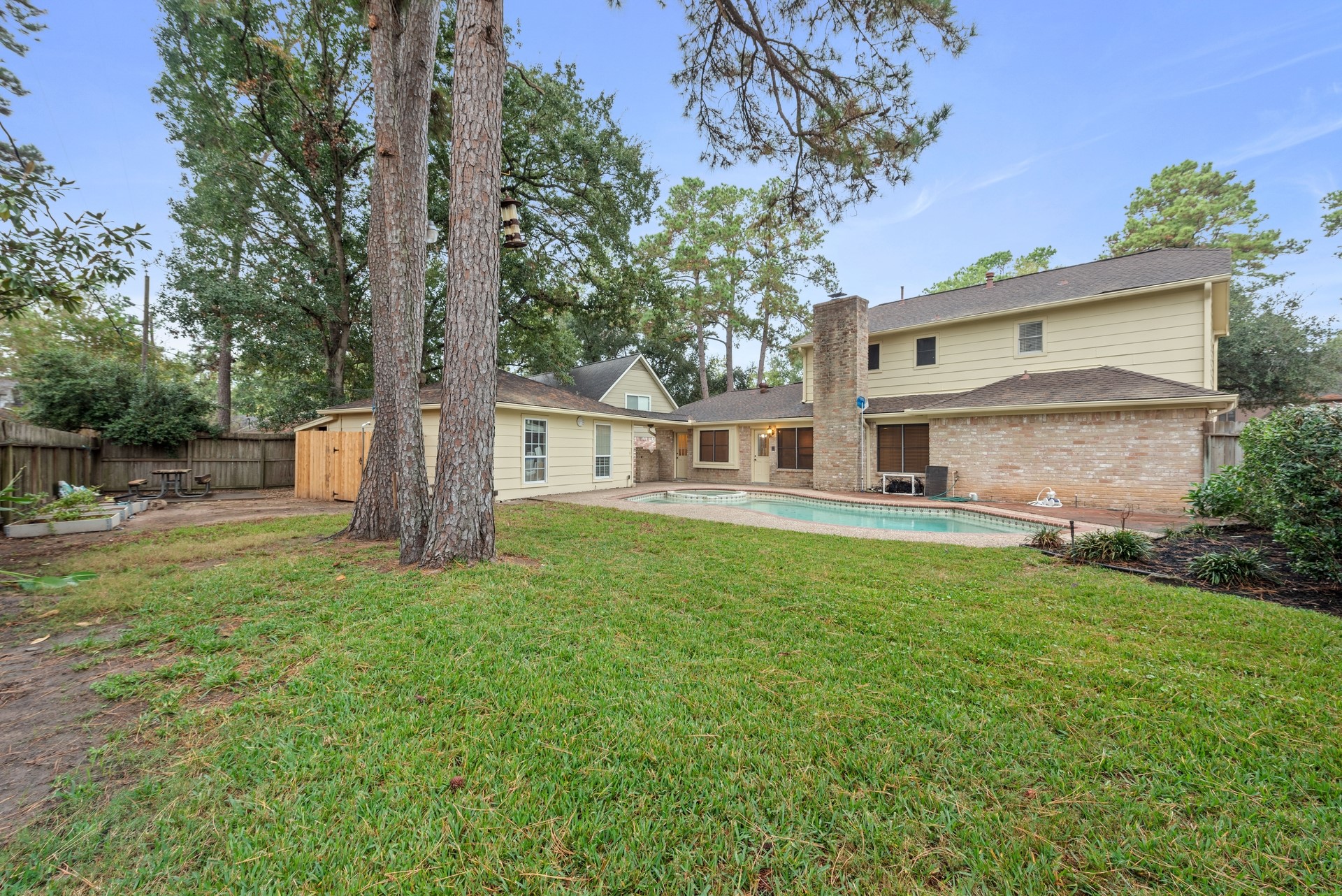 9719 Godstone Lane Property Photo 19