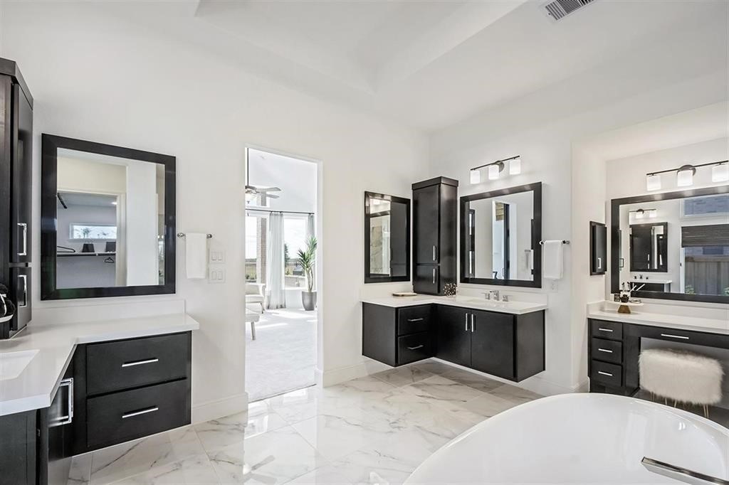 6418 Moro Creek Lane Property Photo 11