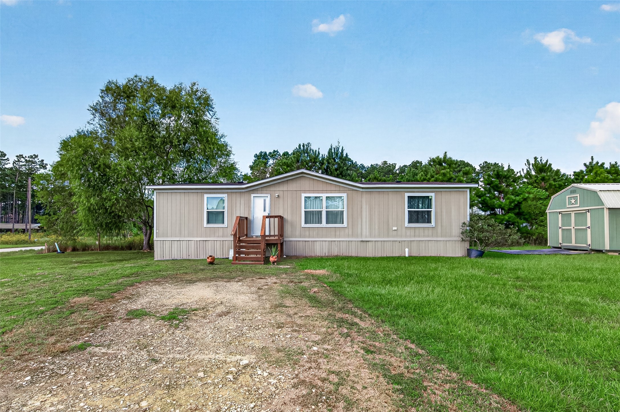 277 County Road 5010 Property Photo 1