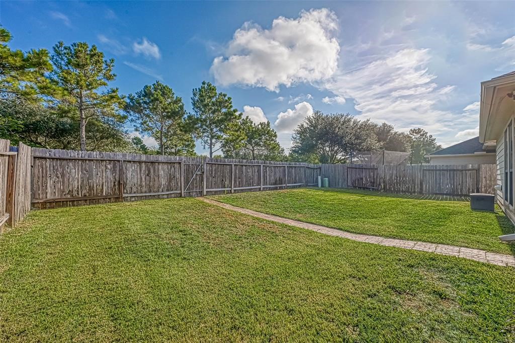 5523 Stoneridge Court Property Photo 35