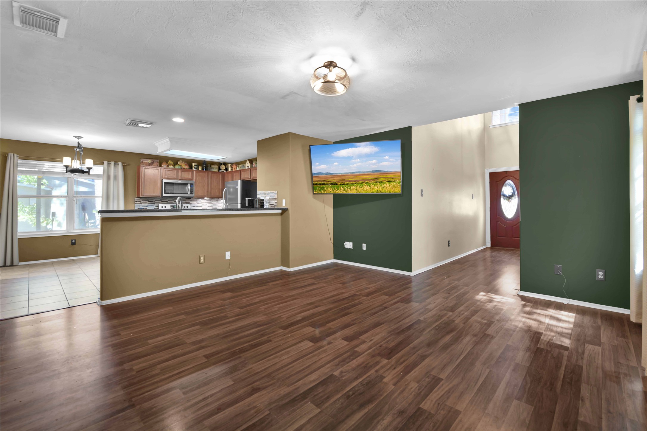 16203 Taffrail Way Property Photo 6