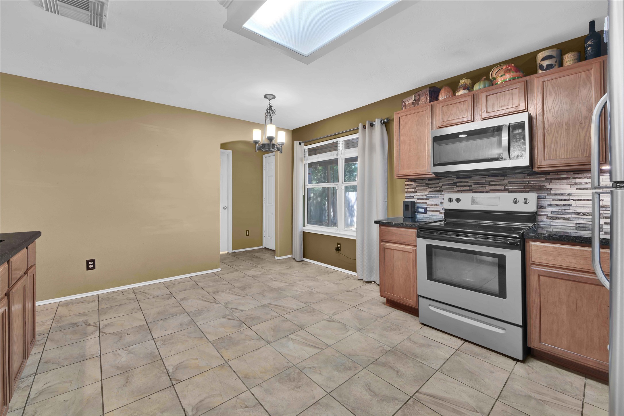 16203 Taffrail Way Property Photo 11