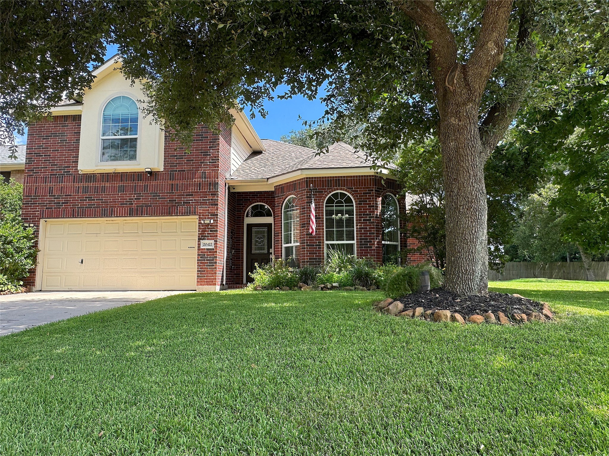 20422 Silver Oak Trail Property Photo 1