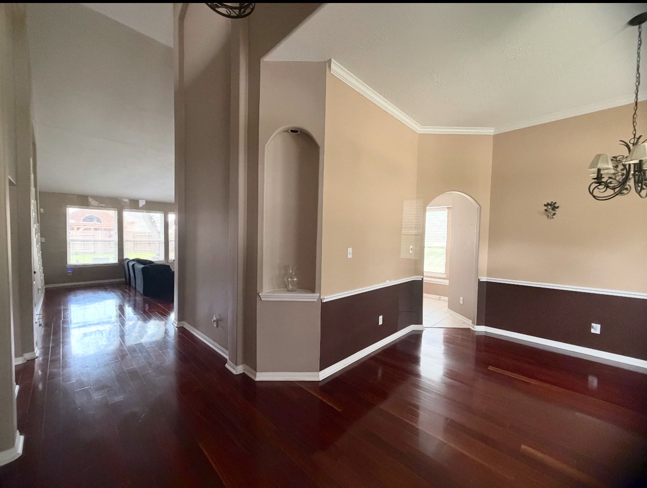 20422 Silver Oak Trail Property Photo 4