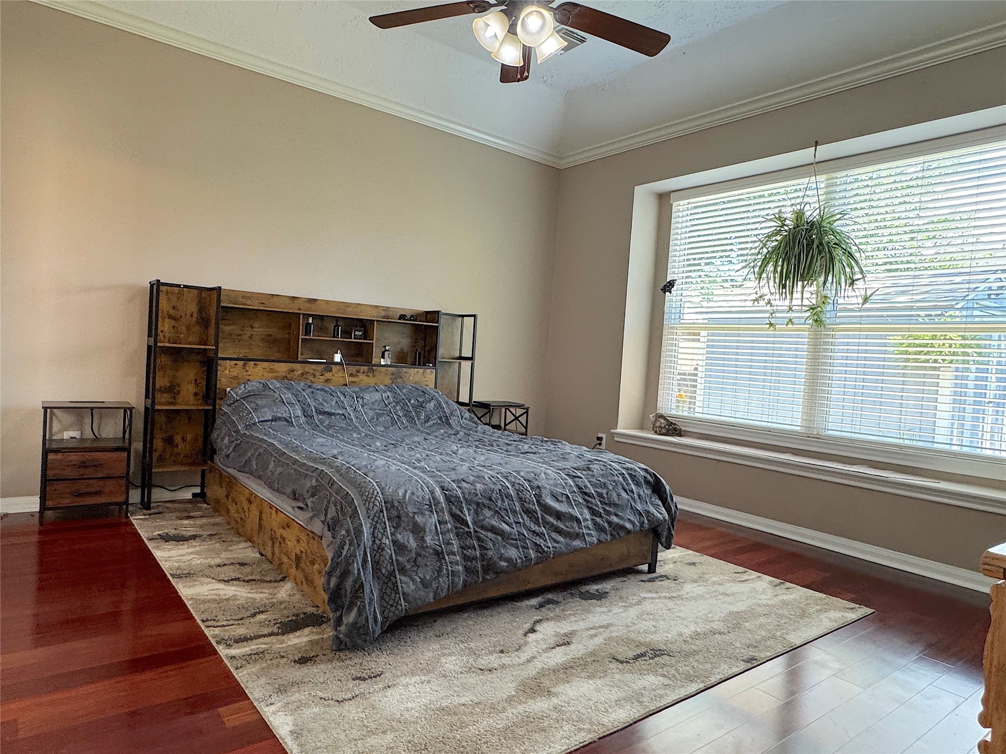 20422 Silver Oak Trail Property Photo 13