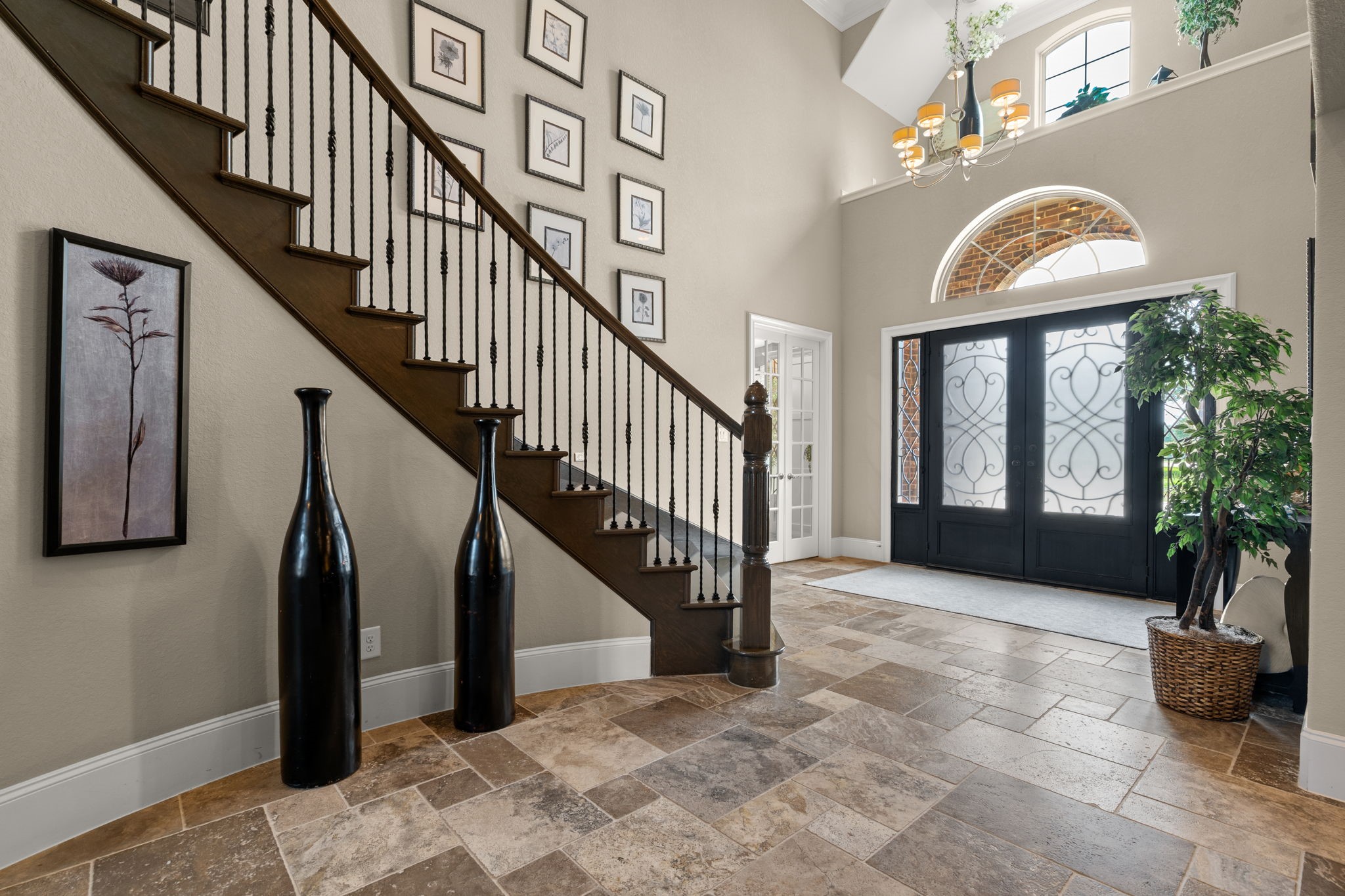 5023 Vista Blue Lane Property Photo 3