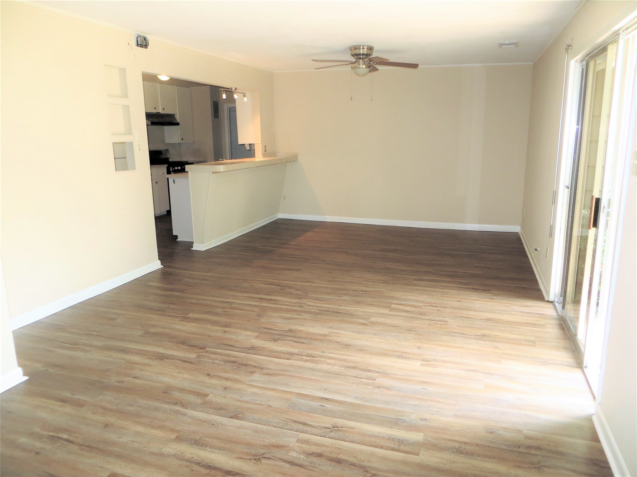 2809 Rosadele Street Property Photo 16