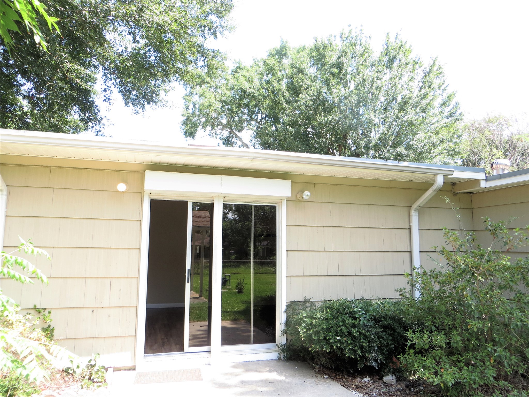2809 Rosadele Street Property Photo 31