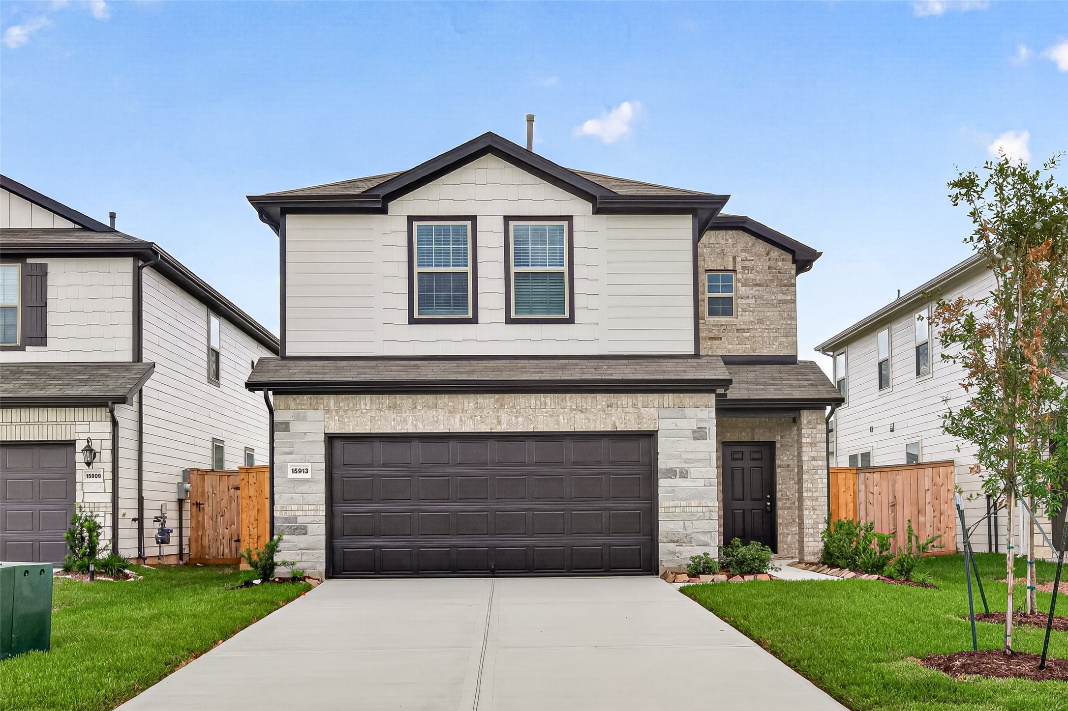 15913 Blass Valley Drive Property Photo 1