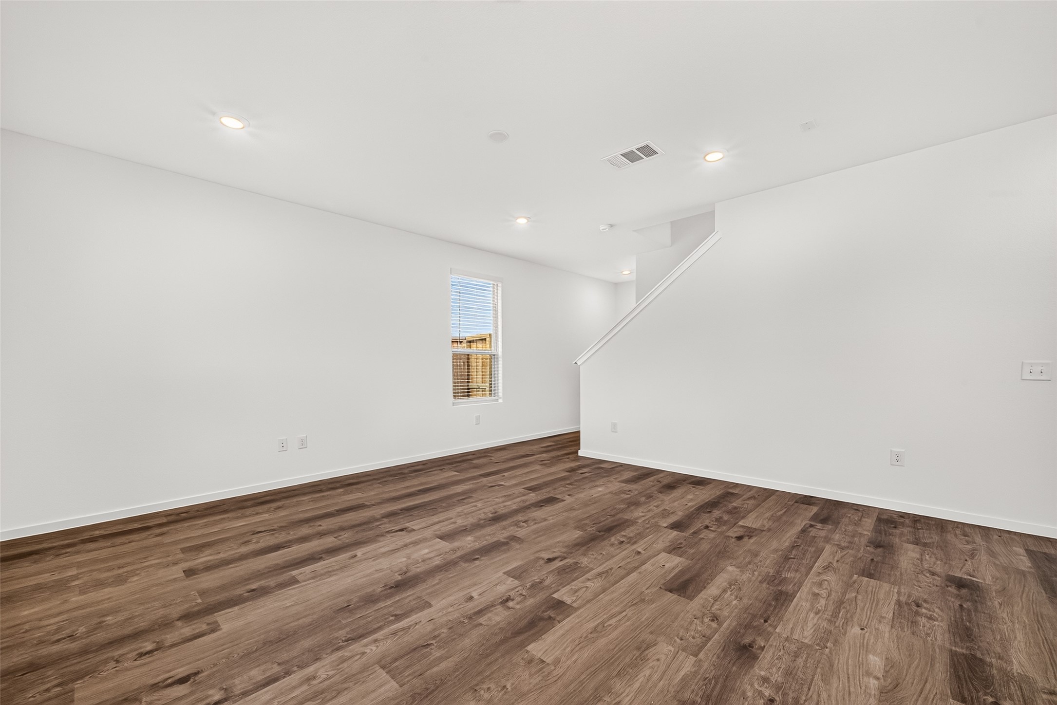 15913 Blass Valley Drive Property Photo 9