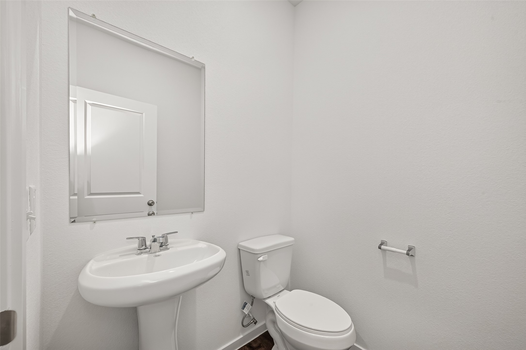 15913 Blass Valley Drive Property Photo 11