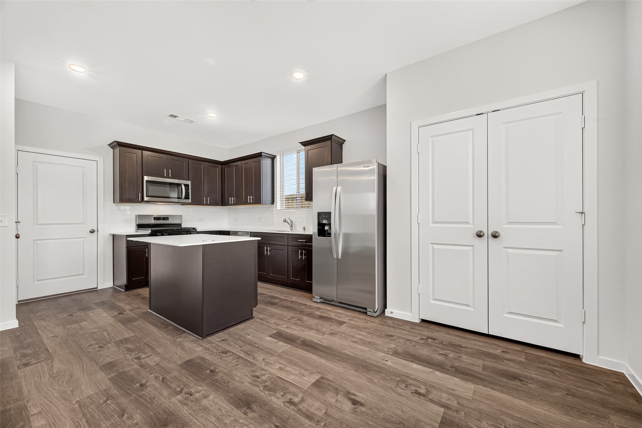 15913 Blass Valley Drive Property Photo 13