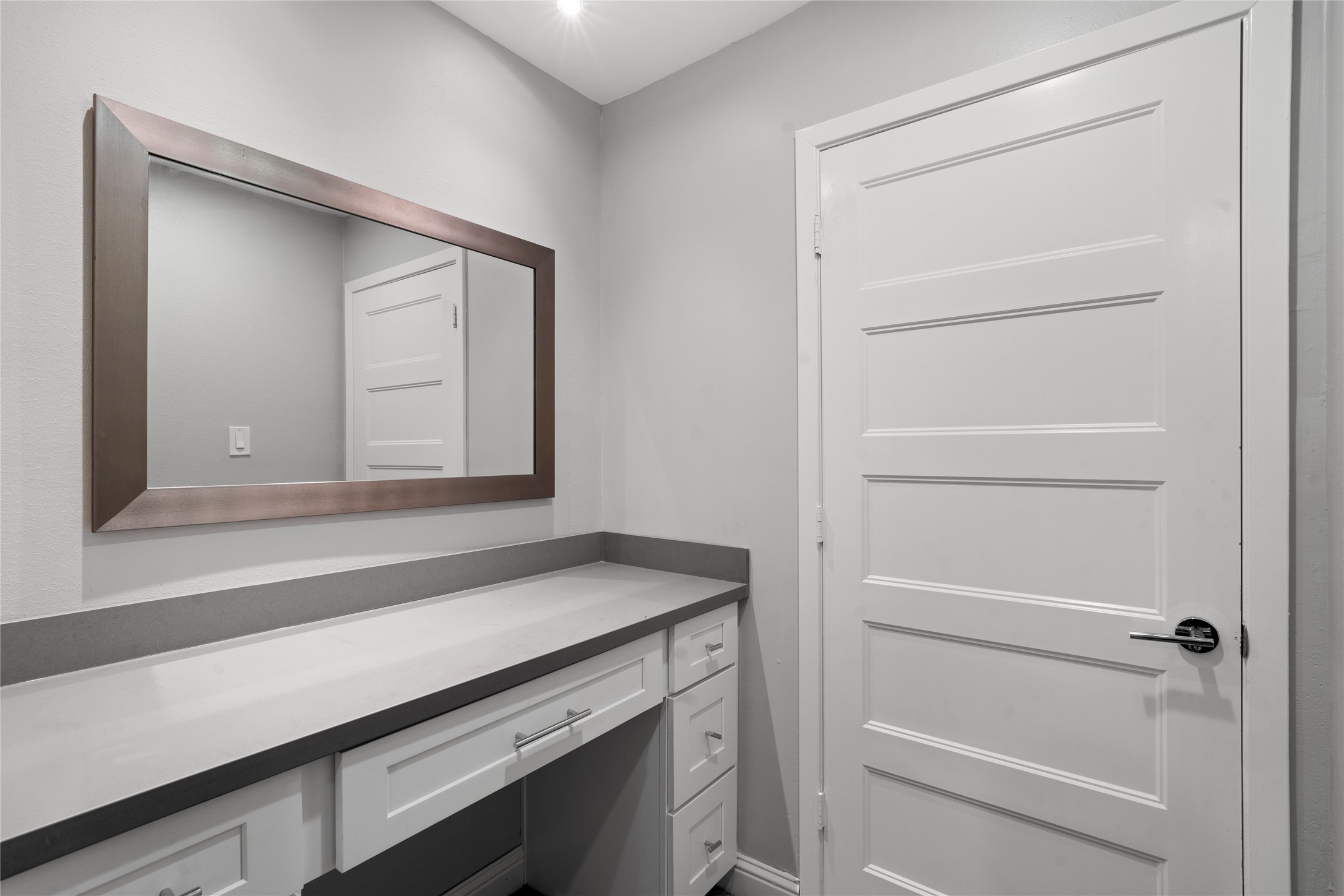 5027 Wigton Drive Property Photo 18