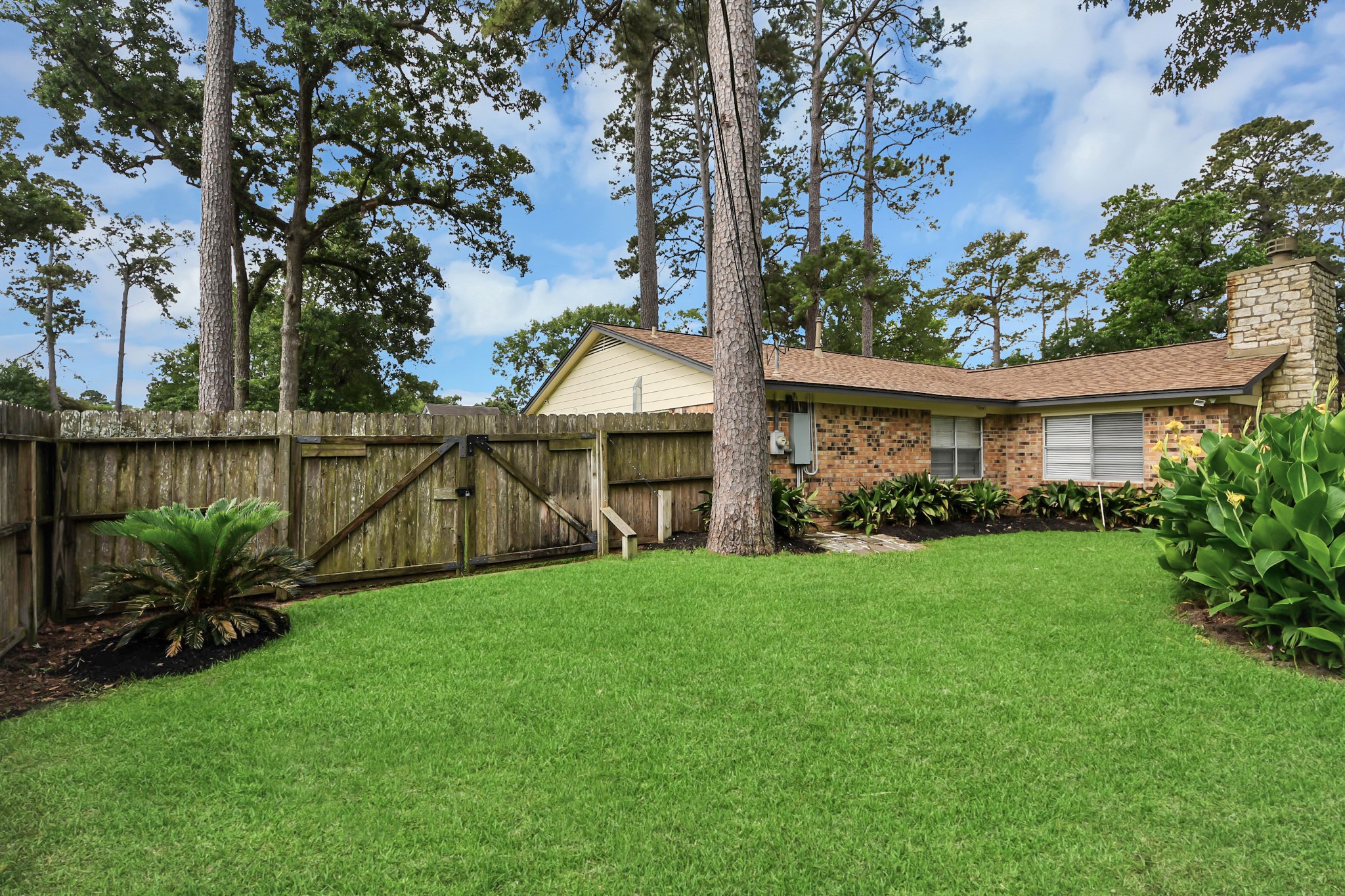 12210 Lieder Drive Property Photo 9