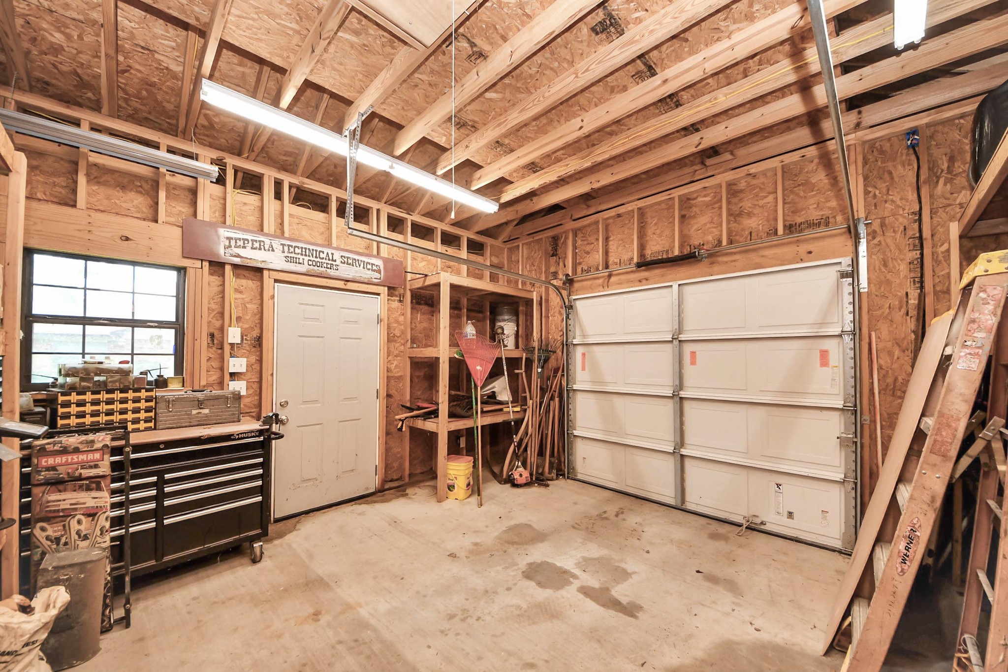12210 Lieder Drive Property Photo 13