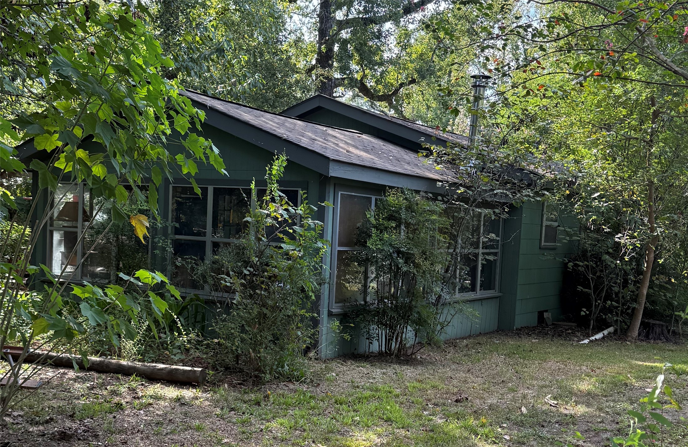 315 Loafers Lane Property Photo 1