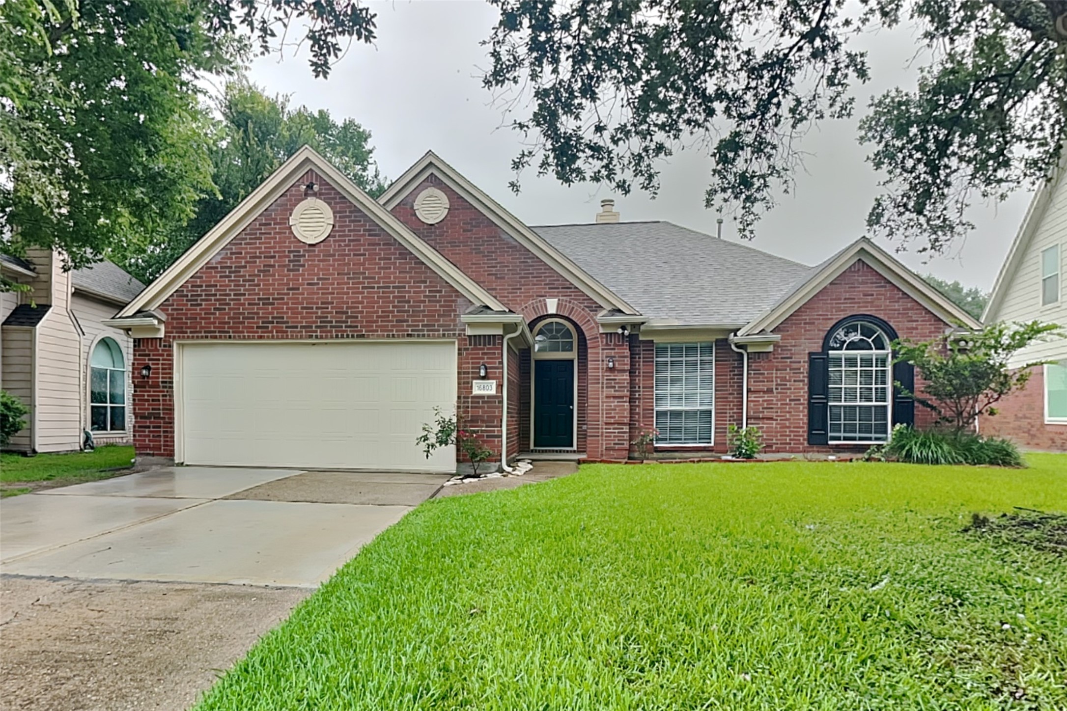 16803 Cobbler Crossing Drive Property Photo 1
