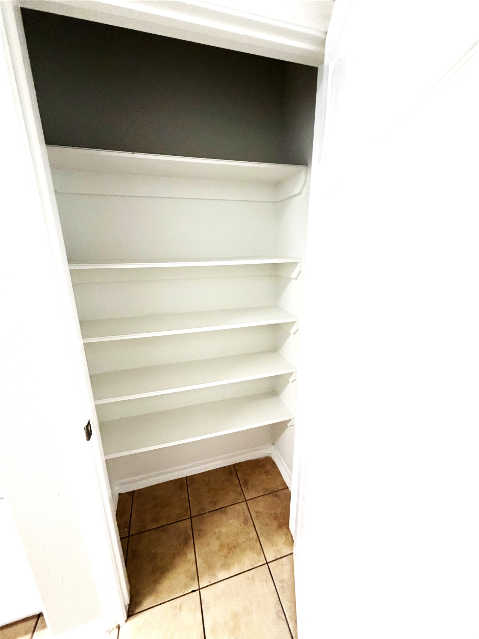 17138 Oakwood Chase Drive Property Photo 10