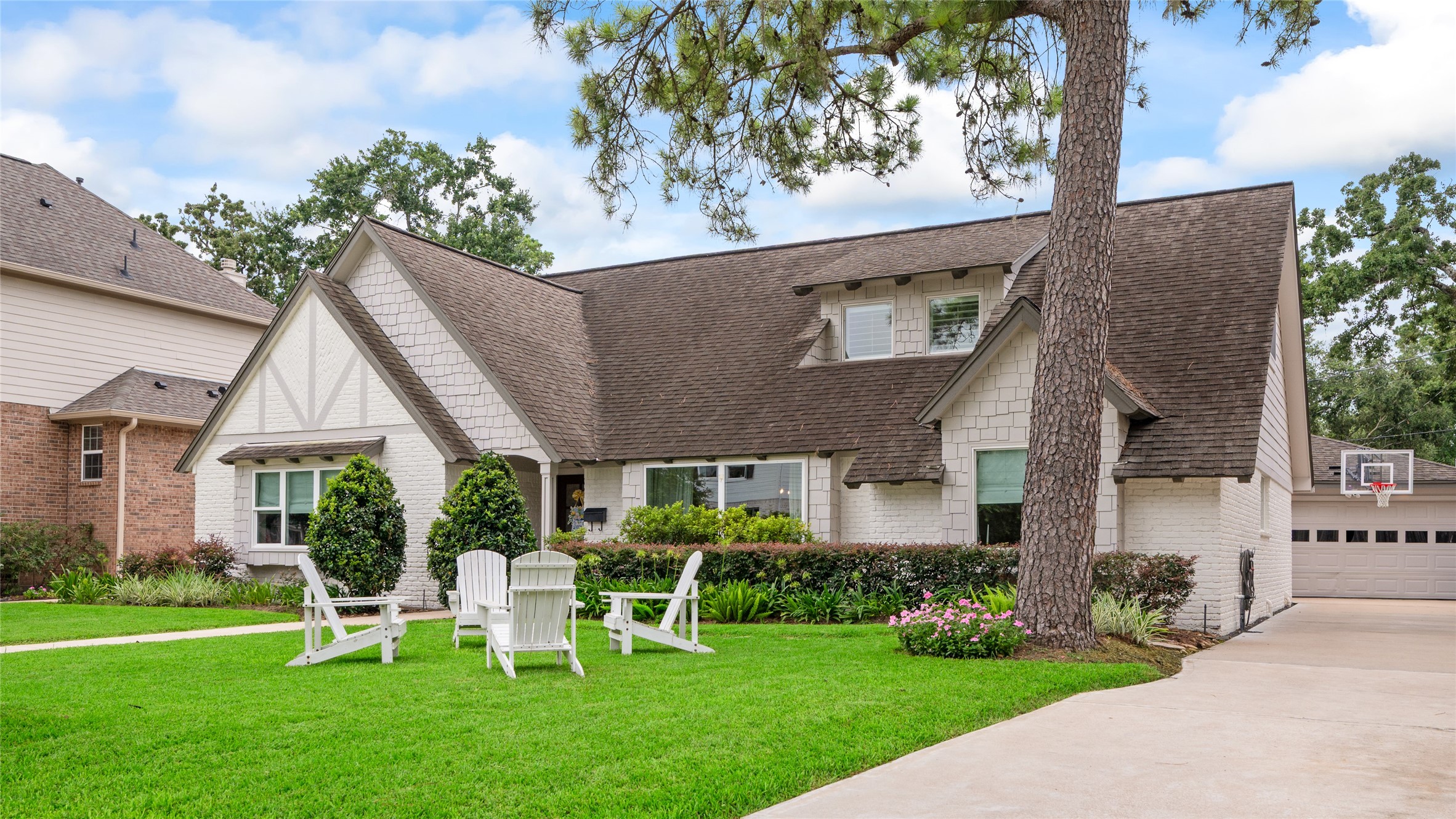 14511 Oak Bend Drive Property Photo 2