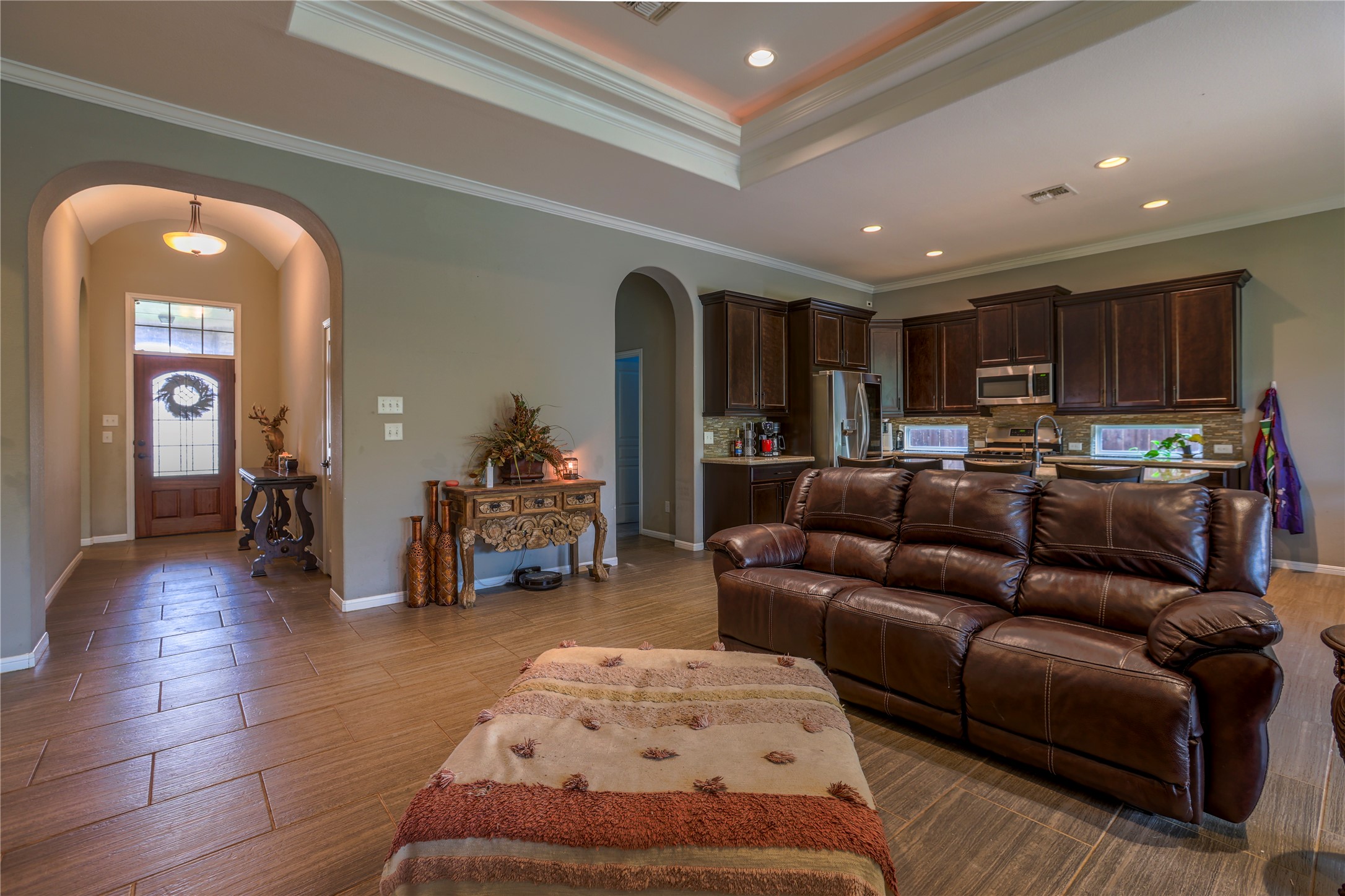 2505 Hailes Lane Property Photo 5