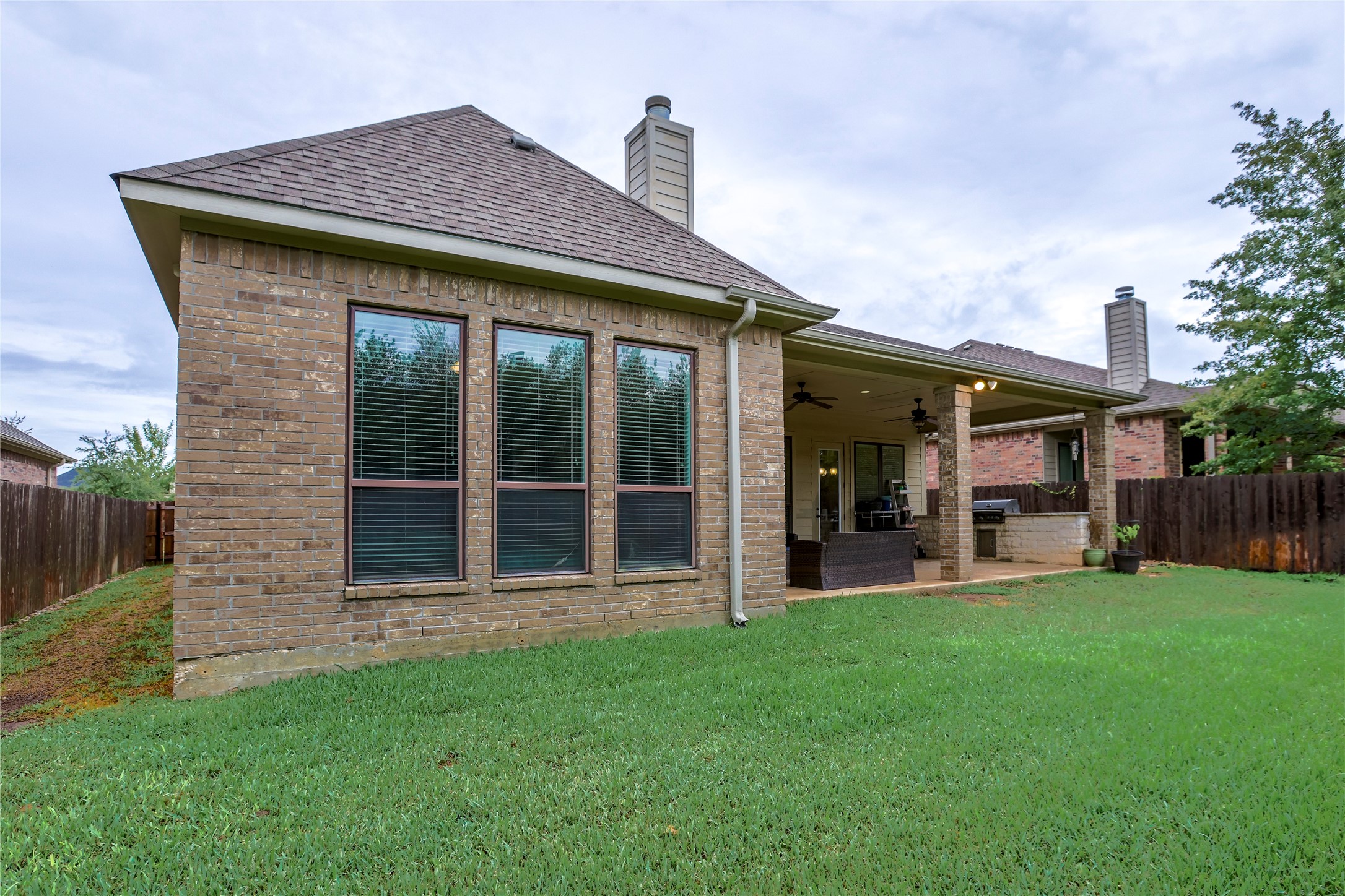 2505 Hailes Lane Property Photo 28