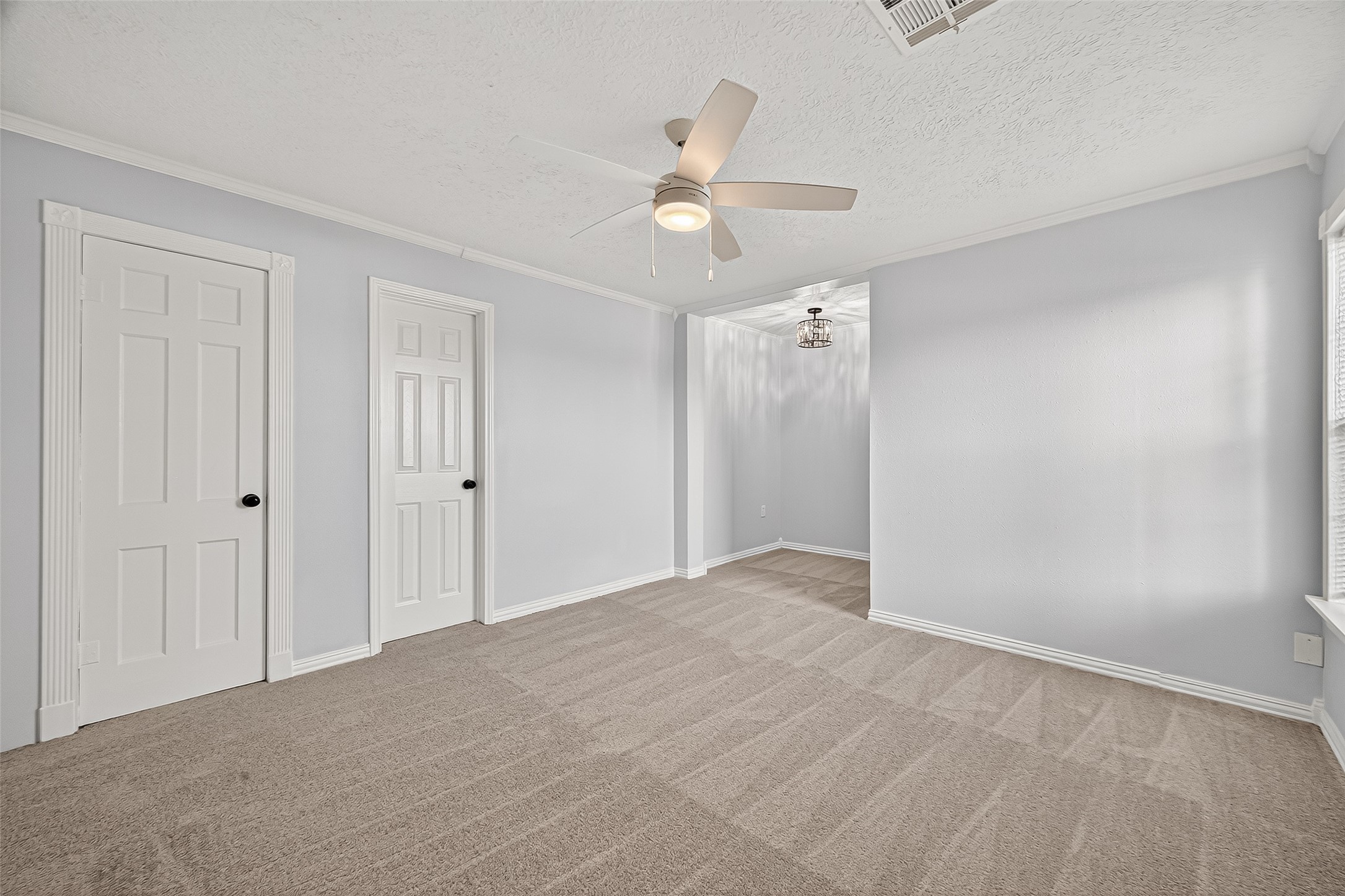 714 E Humble Street Property Photo 19