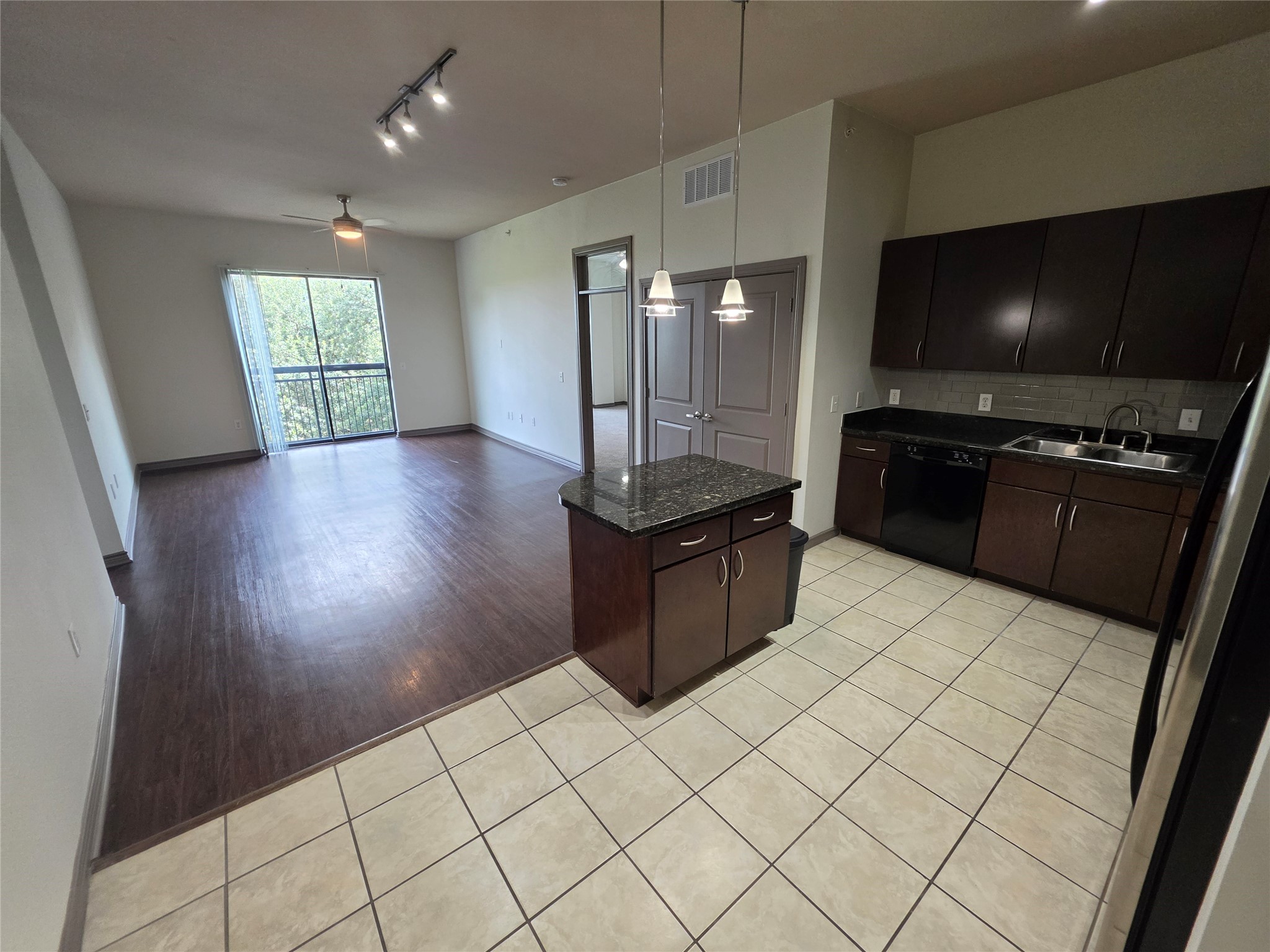 3616 Richmond 2403 Property Photo 2