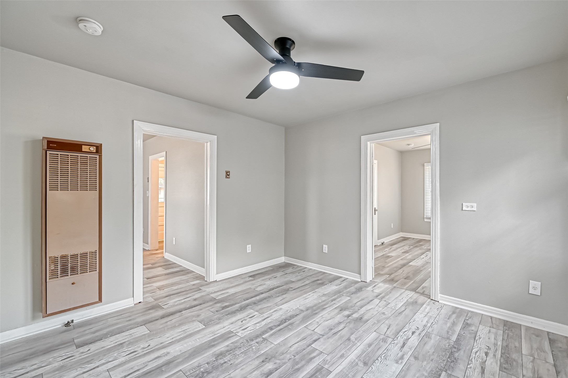 9314 Church Street Property Photo 5