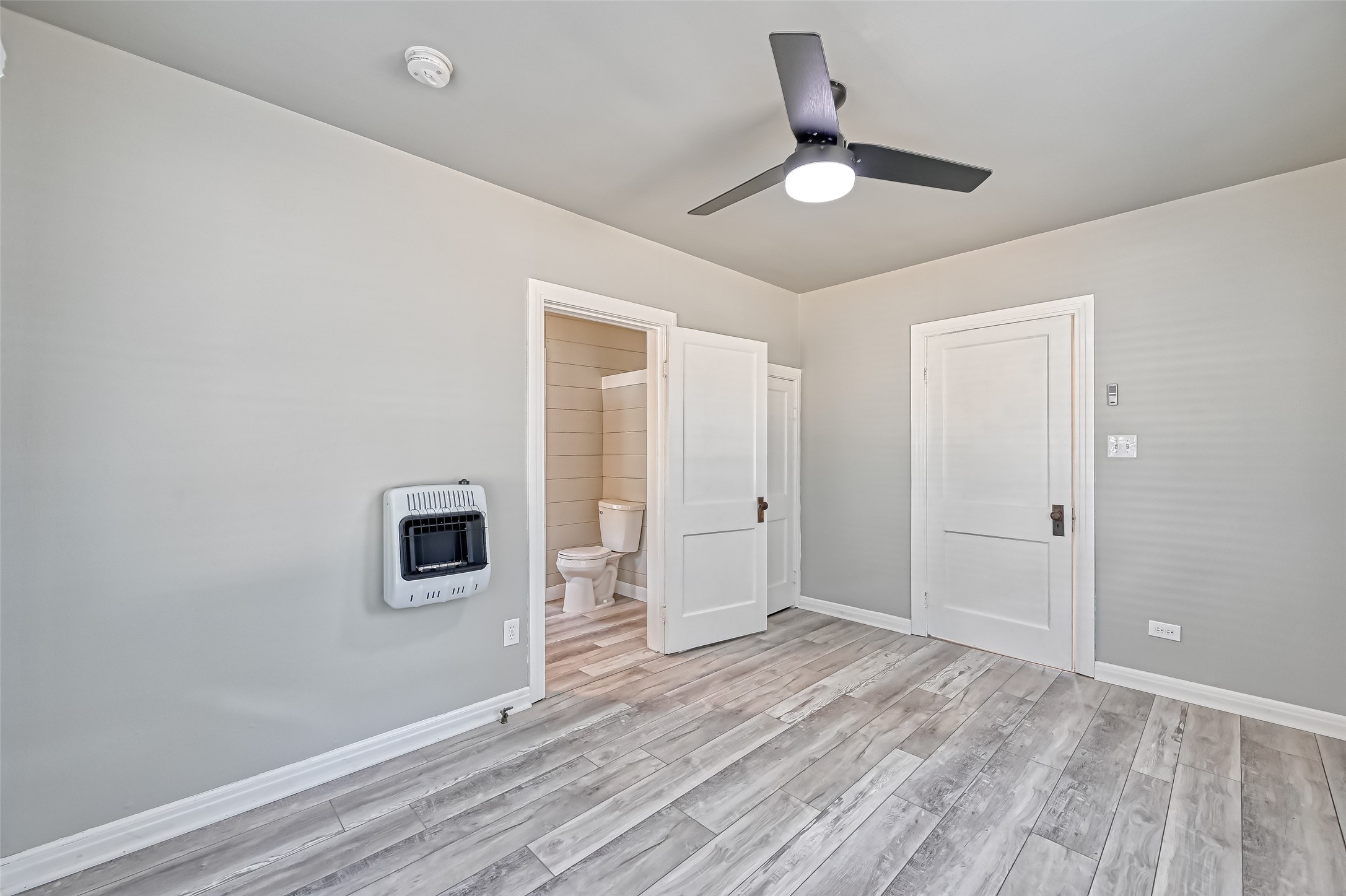 9314 Church Street Property Photo 15