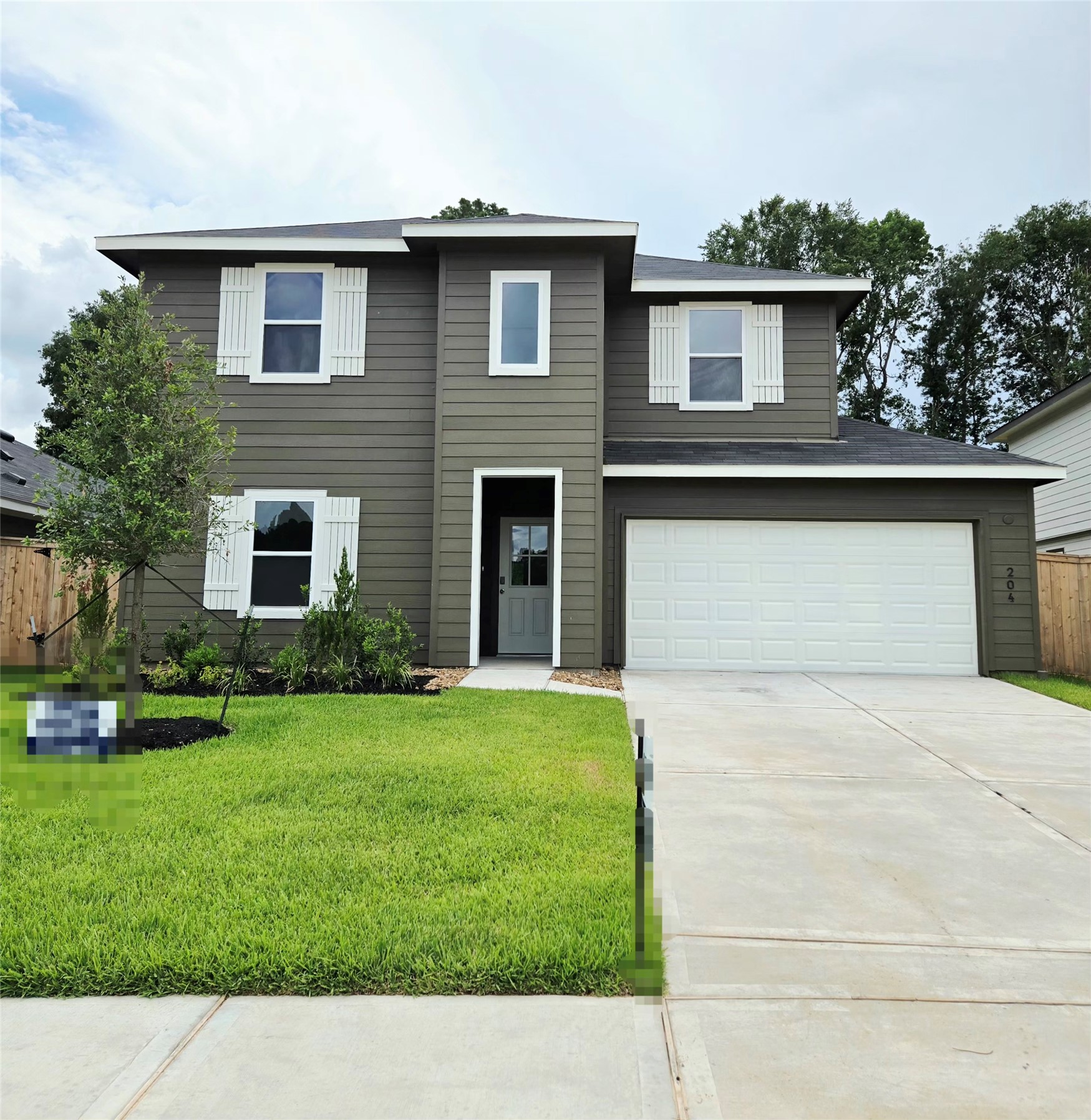 204 Golden Eagle Boulevard Property Photo 2