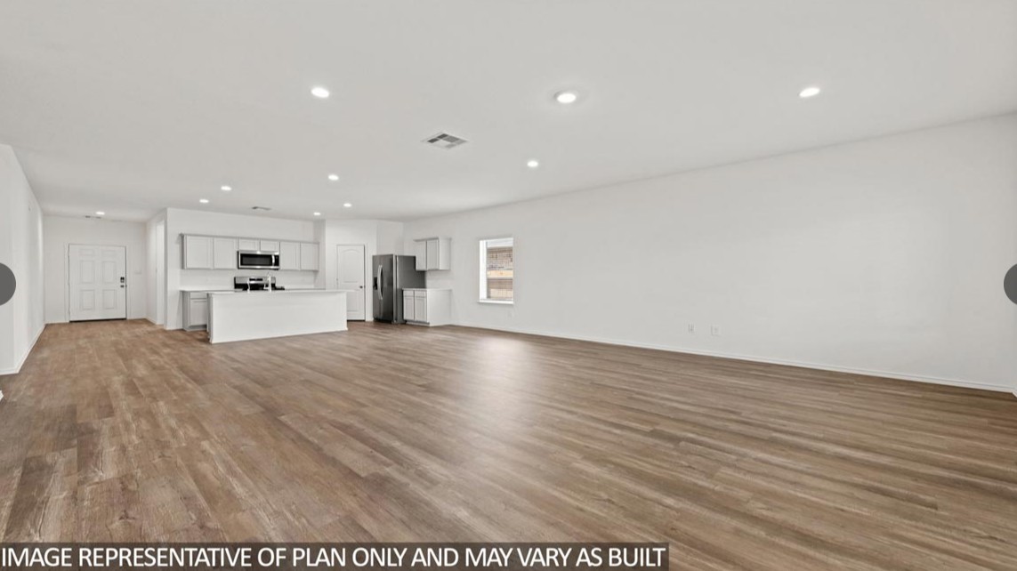 204 Golden Eagle Boulevard Property Photo 6