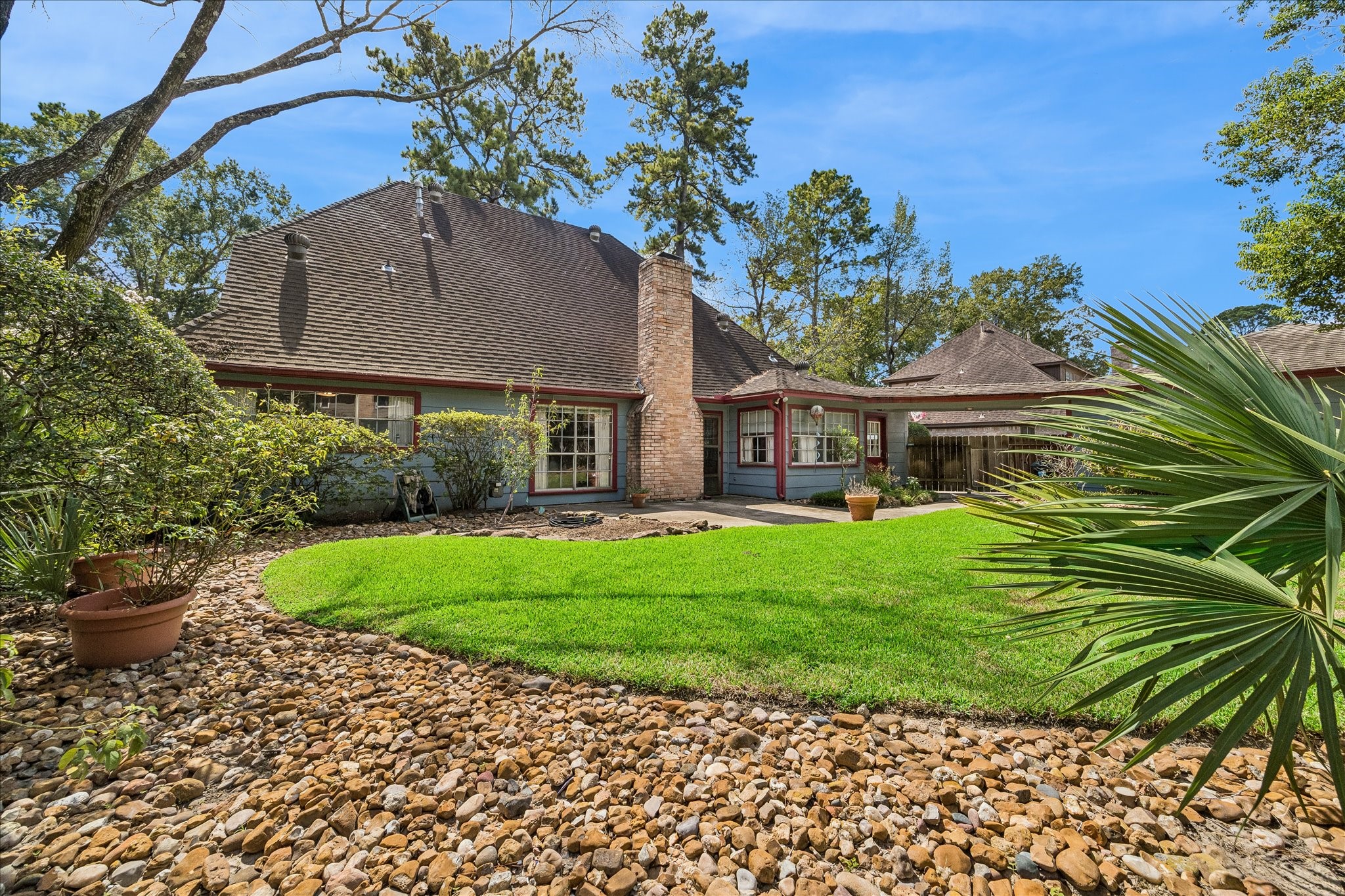 3523 Village Oaks Drive Property Photo 5