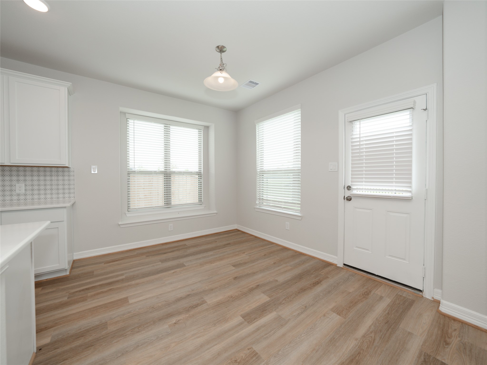 8231 Red Shinner Way Property Photo 33