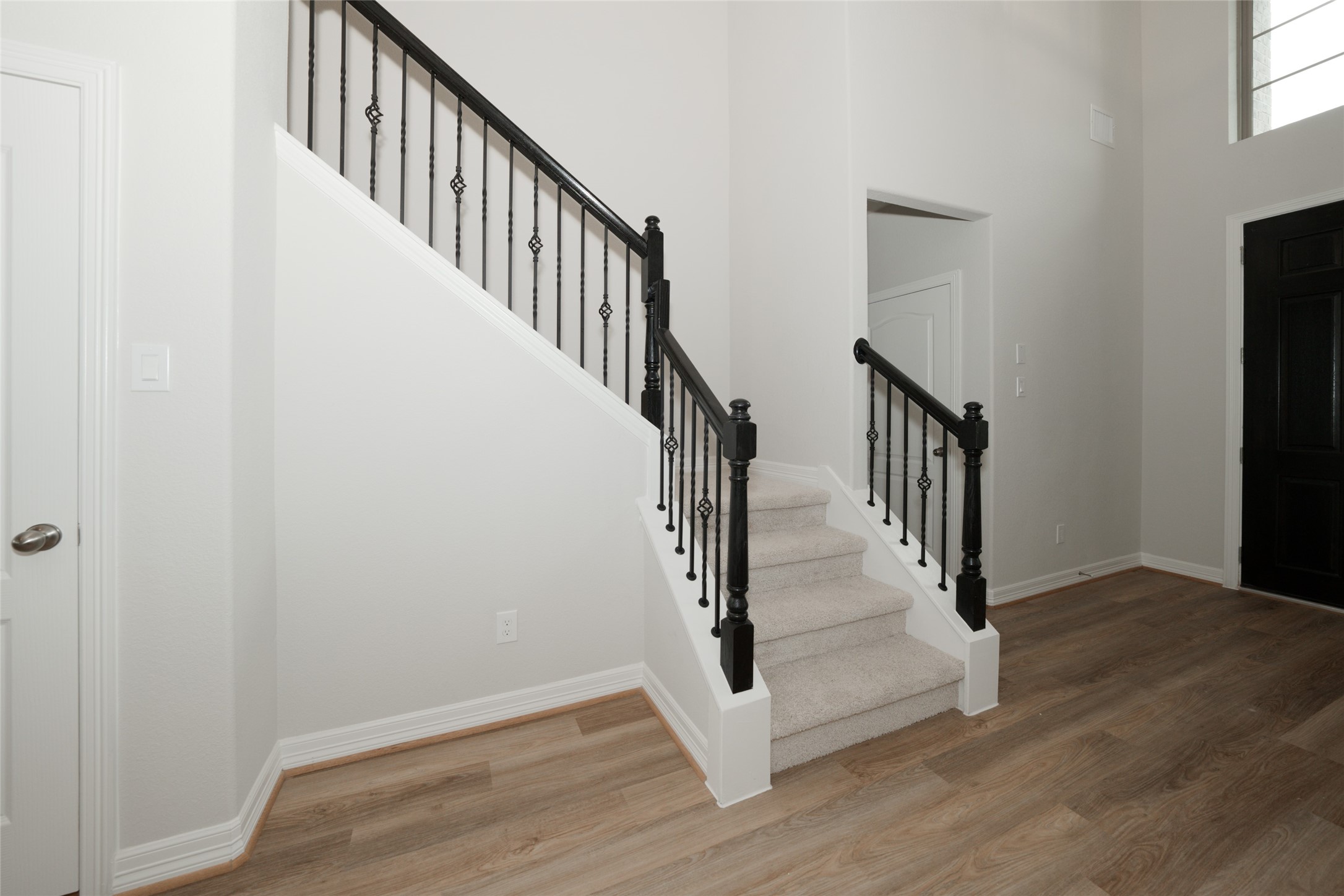 8231 Red Shinner Way Property Photo 40