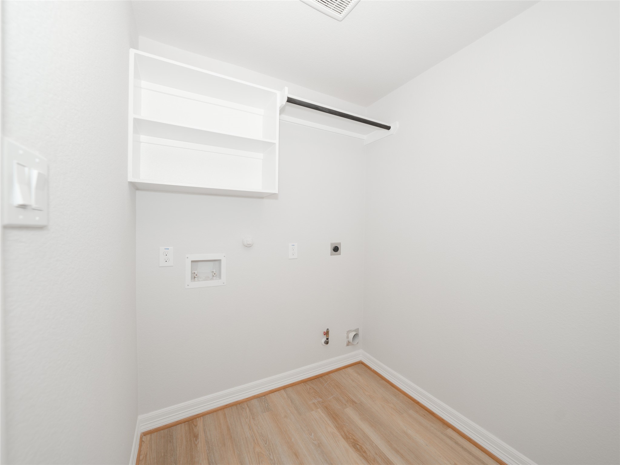 8231 Red Shinner Way Property Photo 42